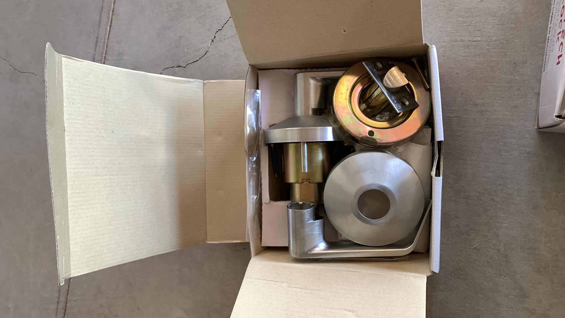 Photo 1 of MAX TECH LOCK GRADE 2 BUILDERS SERIES