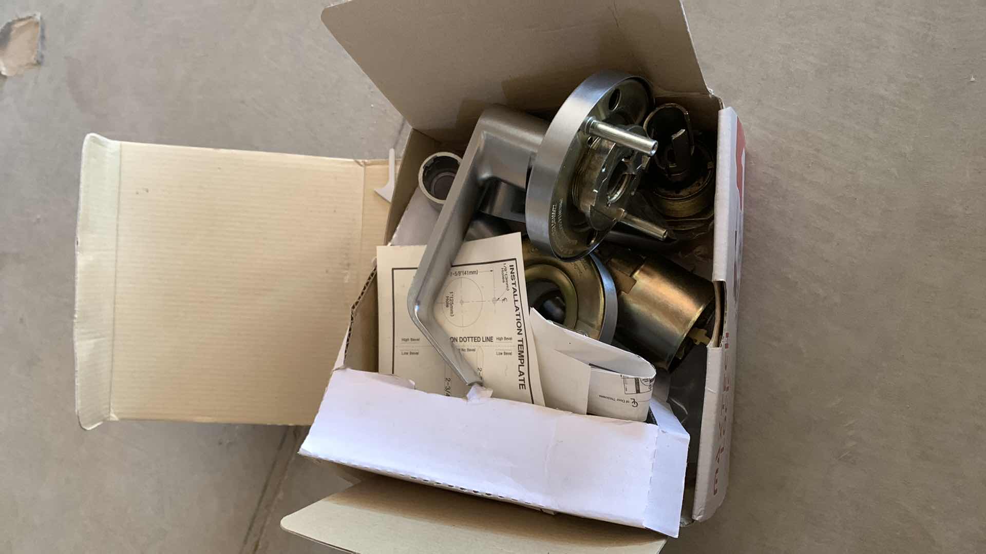 Photo 3 of MAX TECH LOCK GRADE 2 BUILDERS SERIES