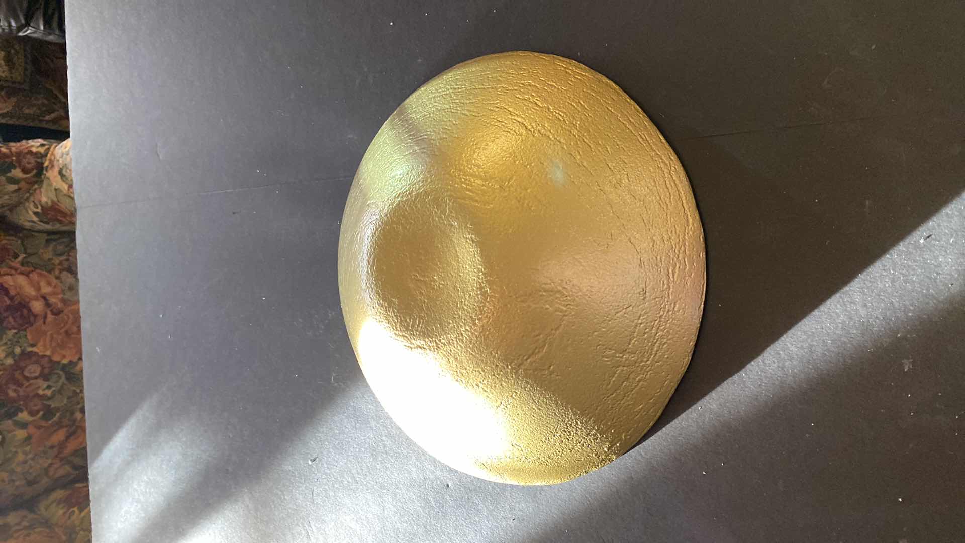 Photo 1 of 12in GLASS DISPLAY BOWL