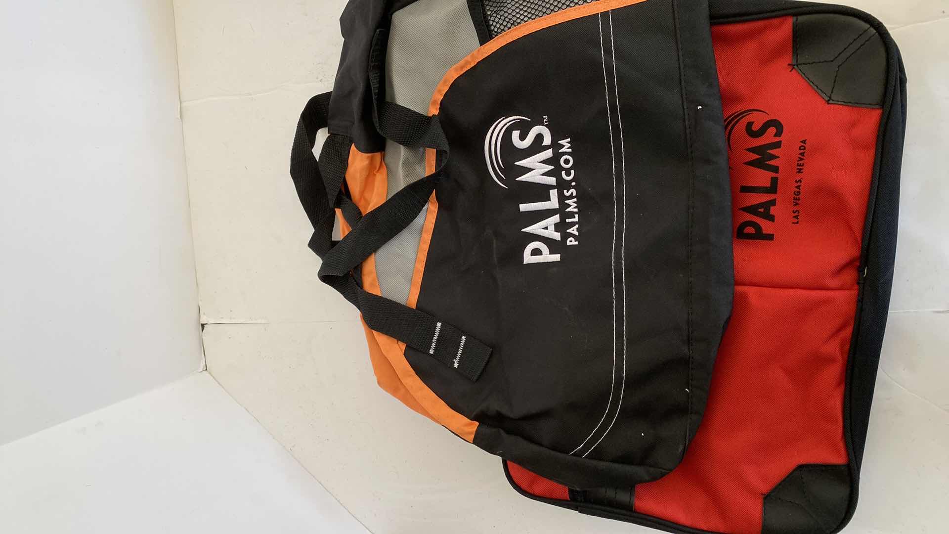 Photo 2 of 7-PALMS CASINO BAGS AND 2 HATS