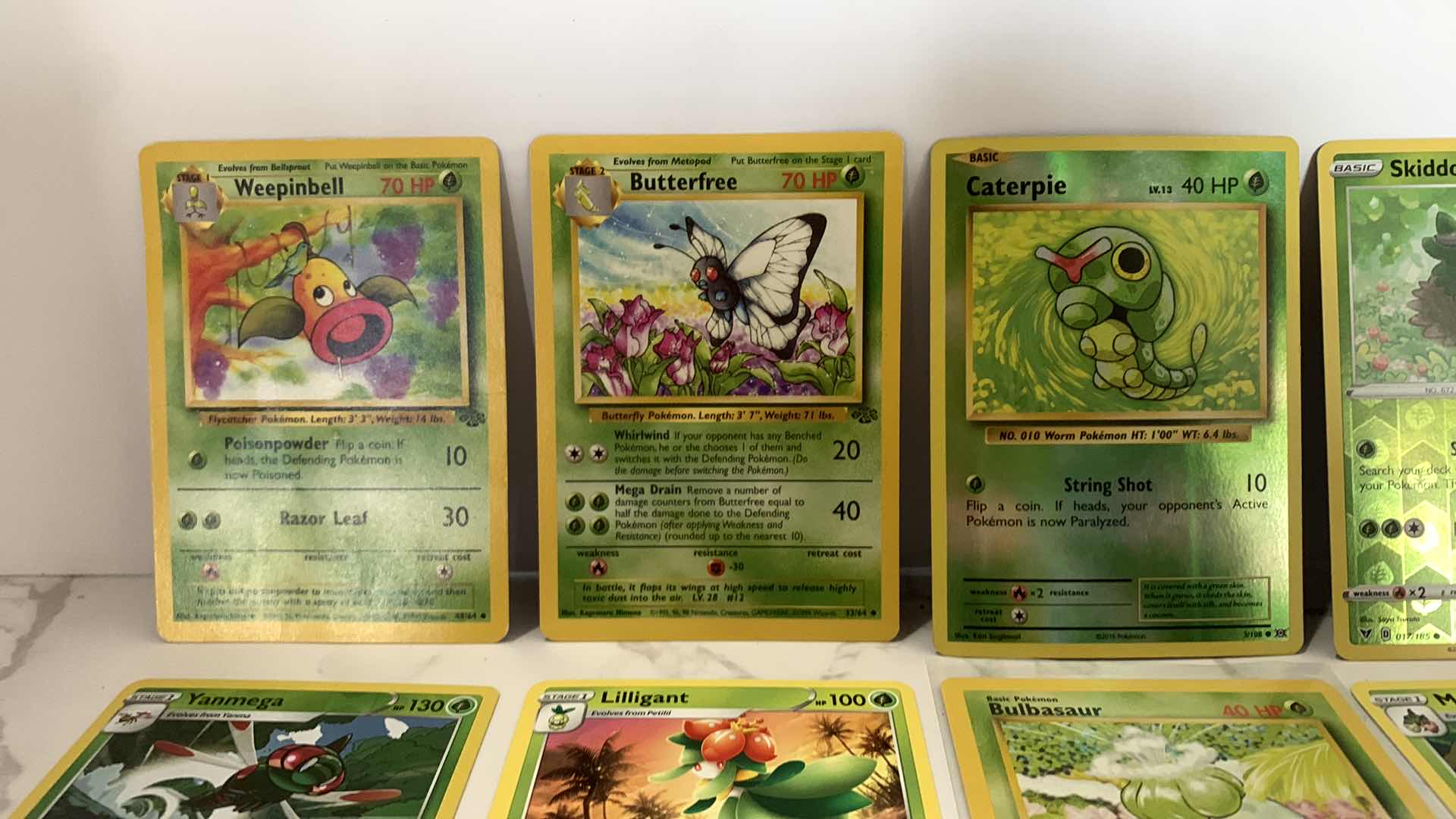 Photo 1 of 11 COLLECTIBLE POKÉMON CARDS