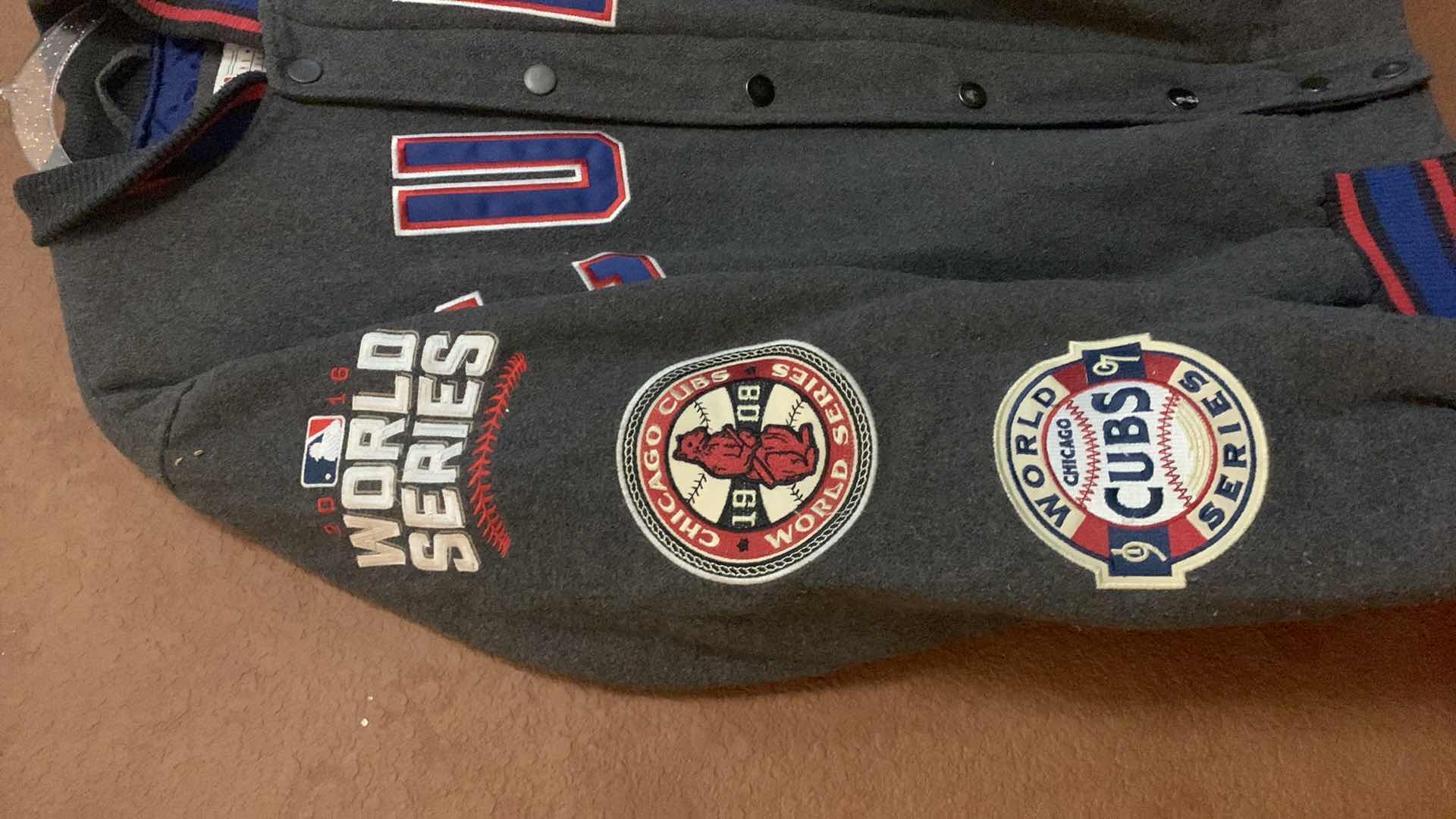 Photo 1 of CHICAGO CUBS 2016 WORLD SERIES JACKET SIZE M