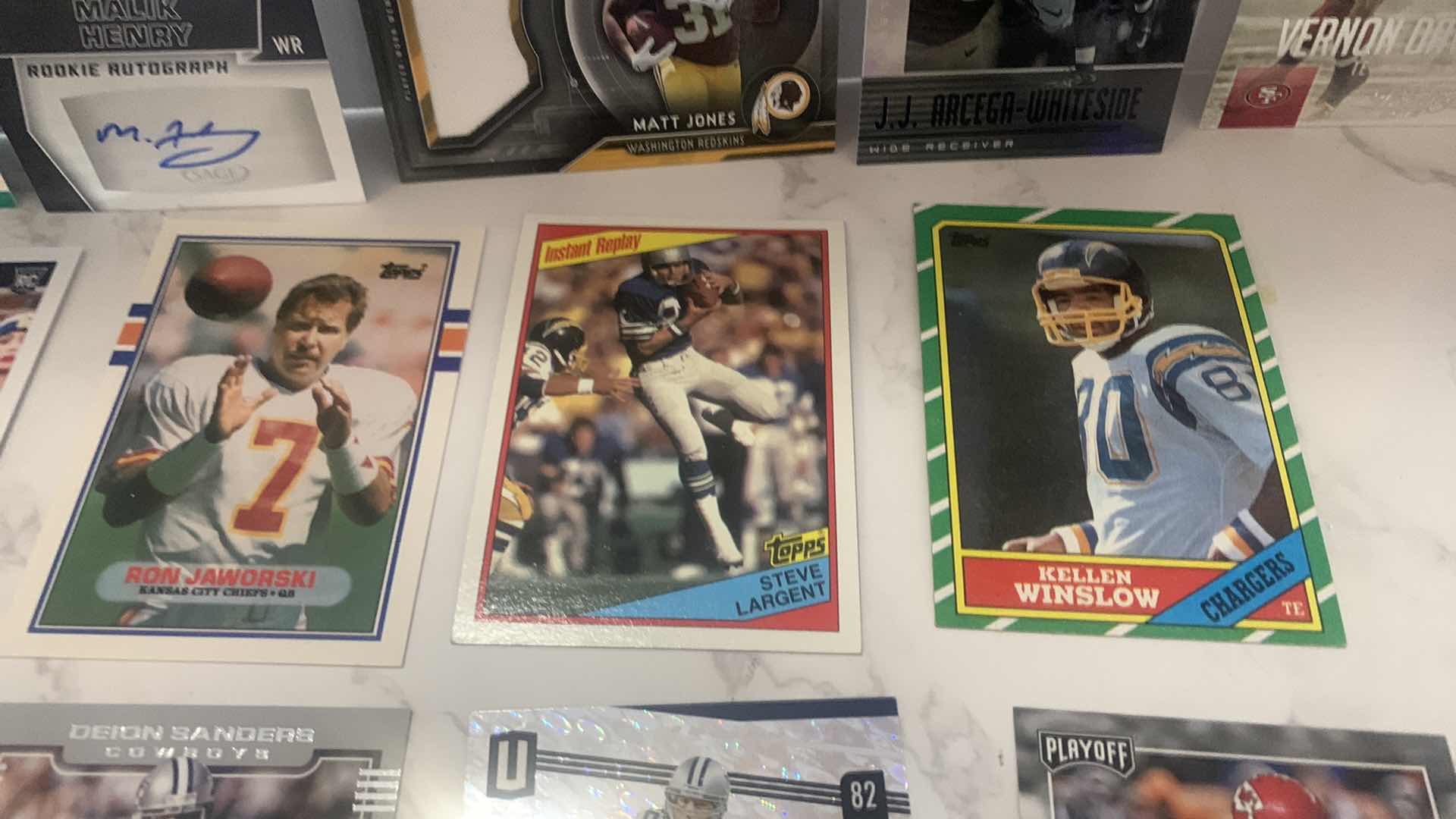 Photo 1 of 22 COLLECTIBLE FOOTBALL CARDS