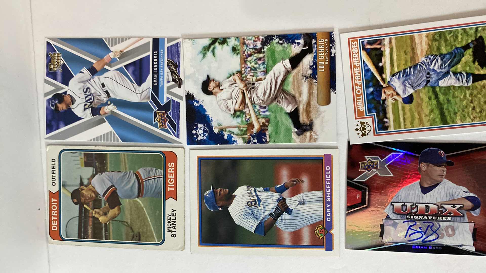 Photo 1 of 19 COLLECTIBLE BASEBALL CARDS