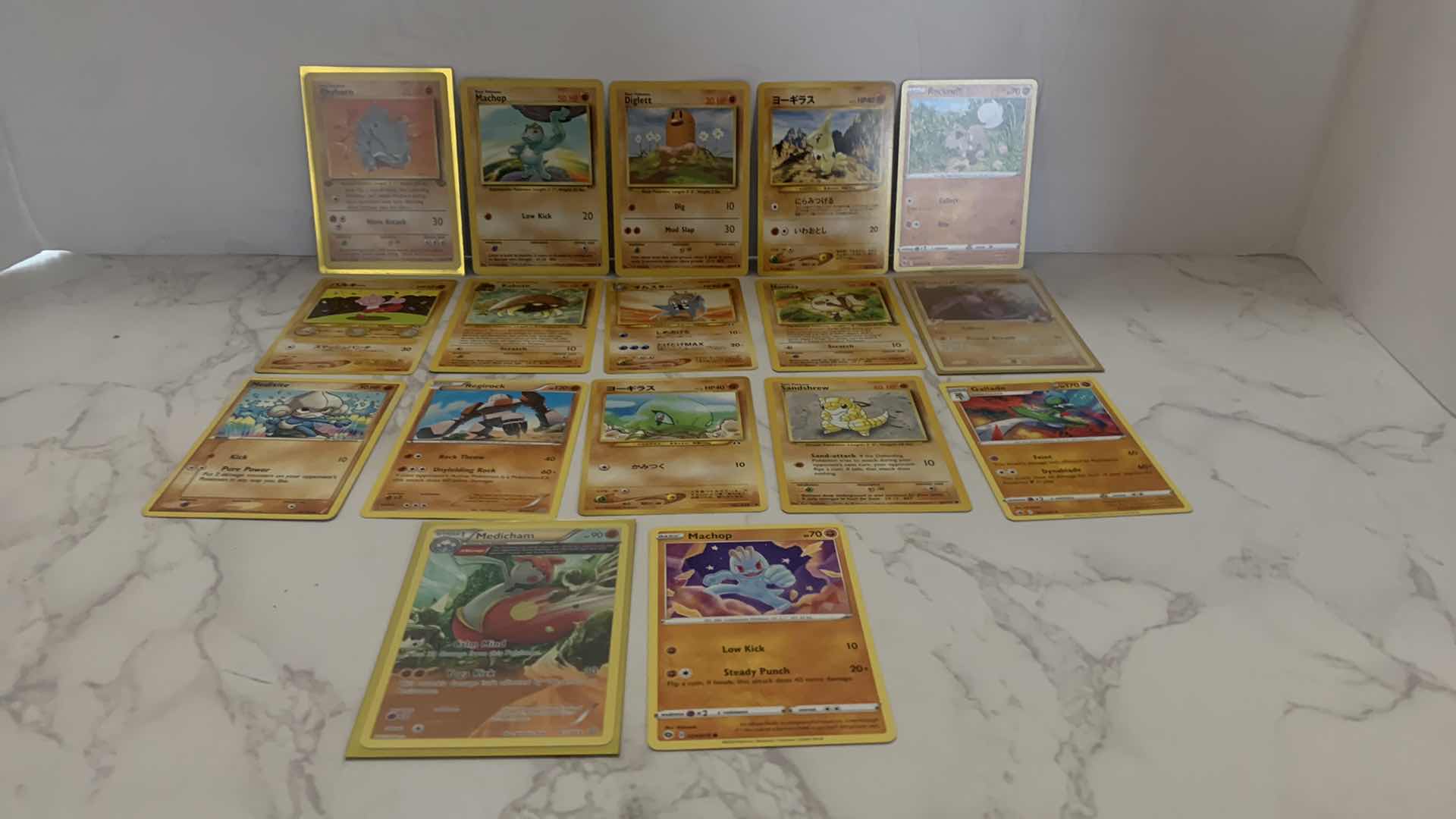 Photo 10 of 17 COLLECTIBLE POKÉMON CARDS