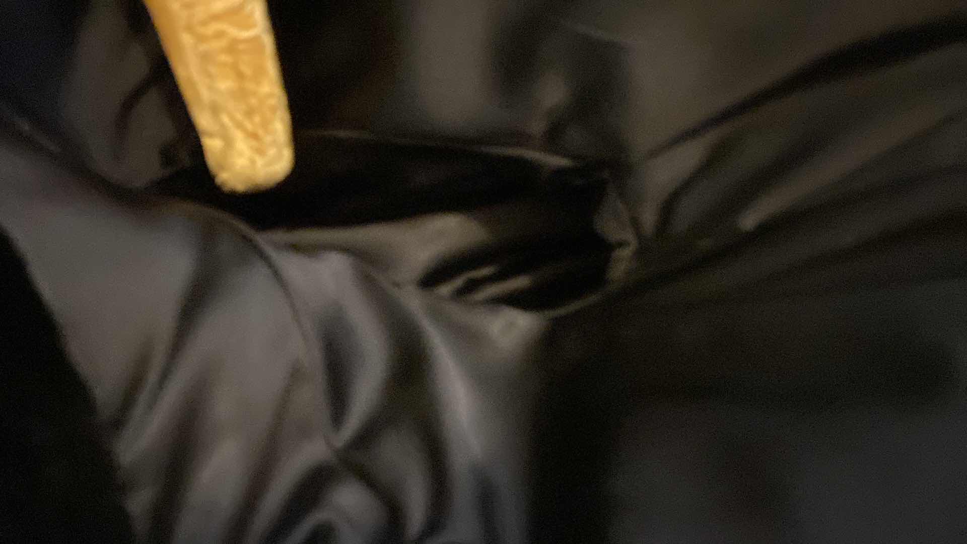 Photo 5 of WOMENS SHEARED BEAVER JACKET ESTIMATED SIZE 8 OR 9