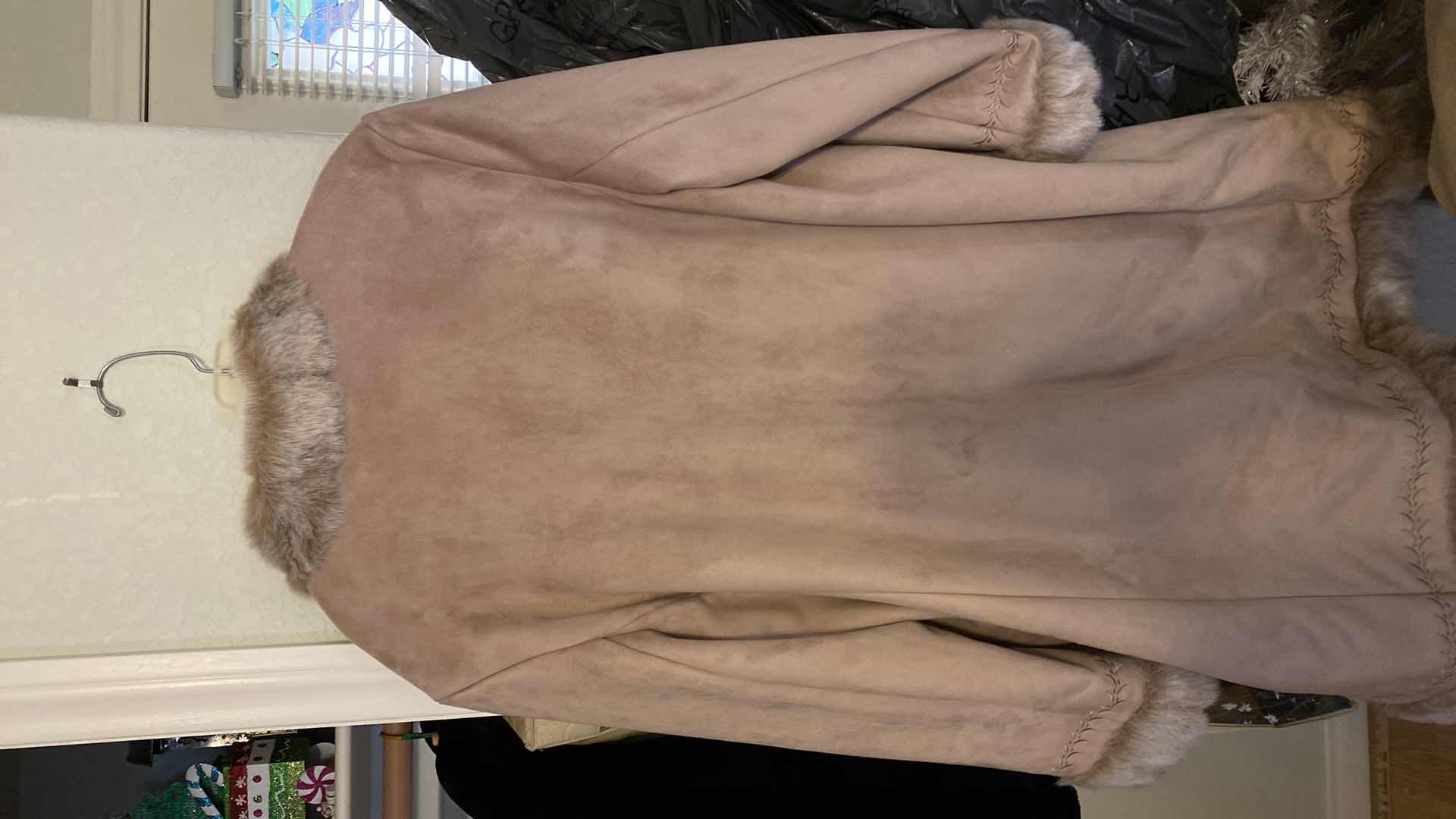 Photo 1 of WOMENS XL POLYESTER JACKET 41” LONG