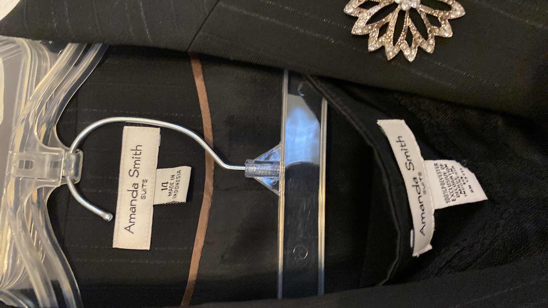 Photo 1 of NEW WITH TAGS WOMEN'S AMANDA SMITH 3 PIECE SUIT- BLACK SIZE 14