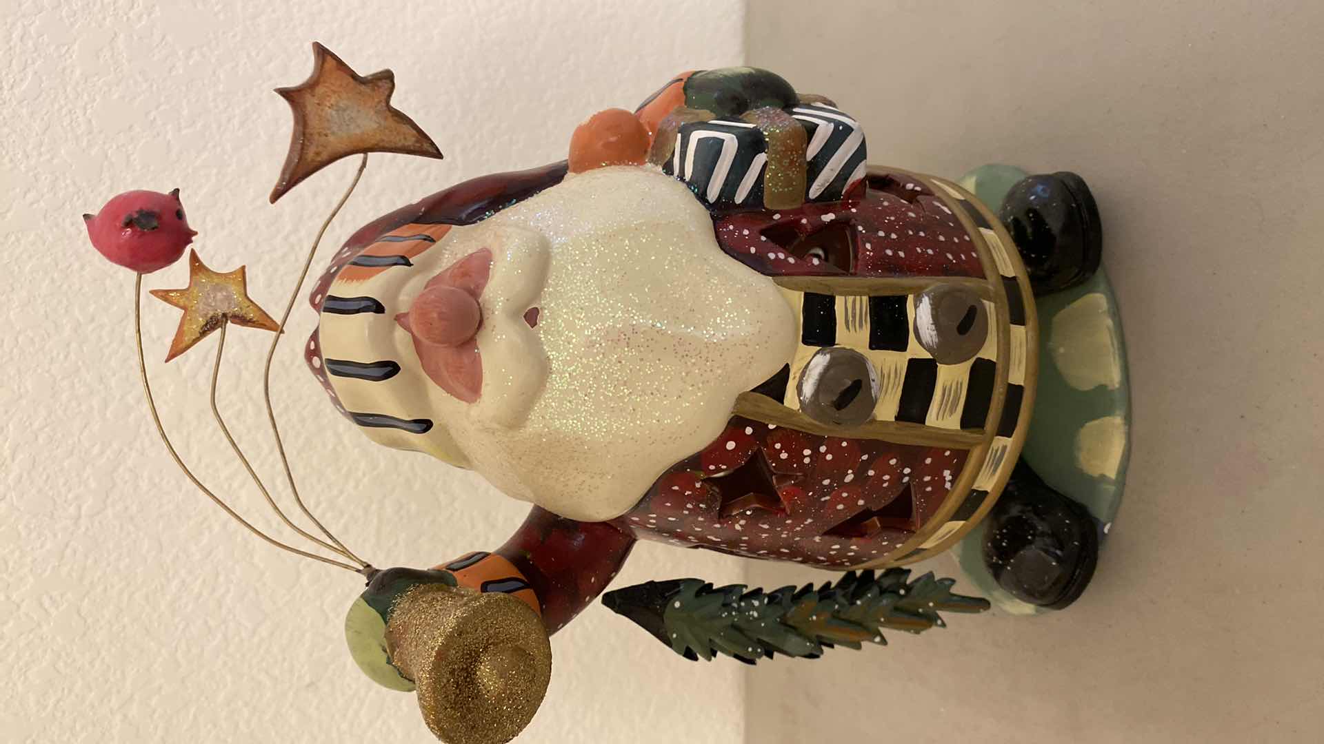 Photo 4 of 4 - CHRISTMAS METAL HOME DECOR TALLEST 14”