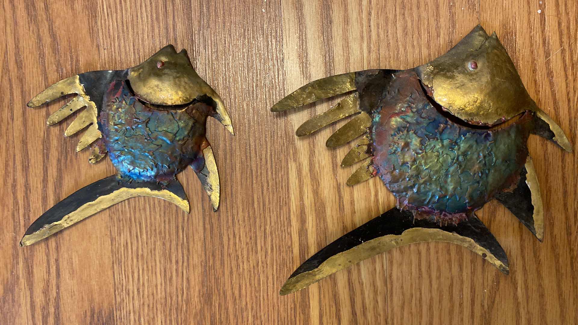 Photo 3 of 3 - PIECE METAL FISH WALL ART H24”