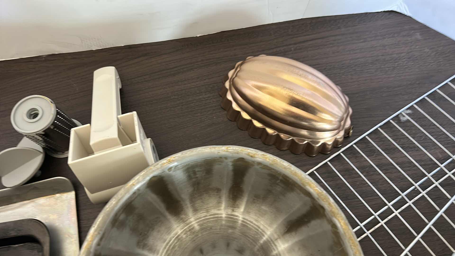 Photo 3 of KITCHEN- BAKING ASSORTMENT