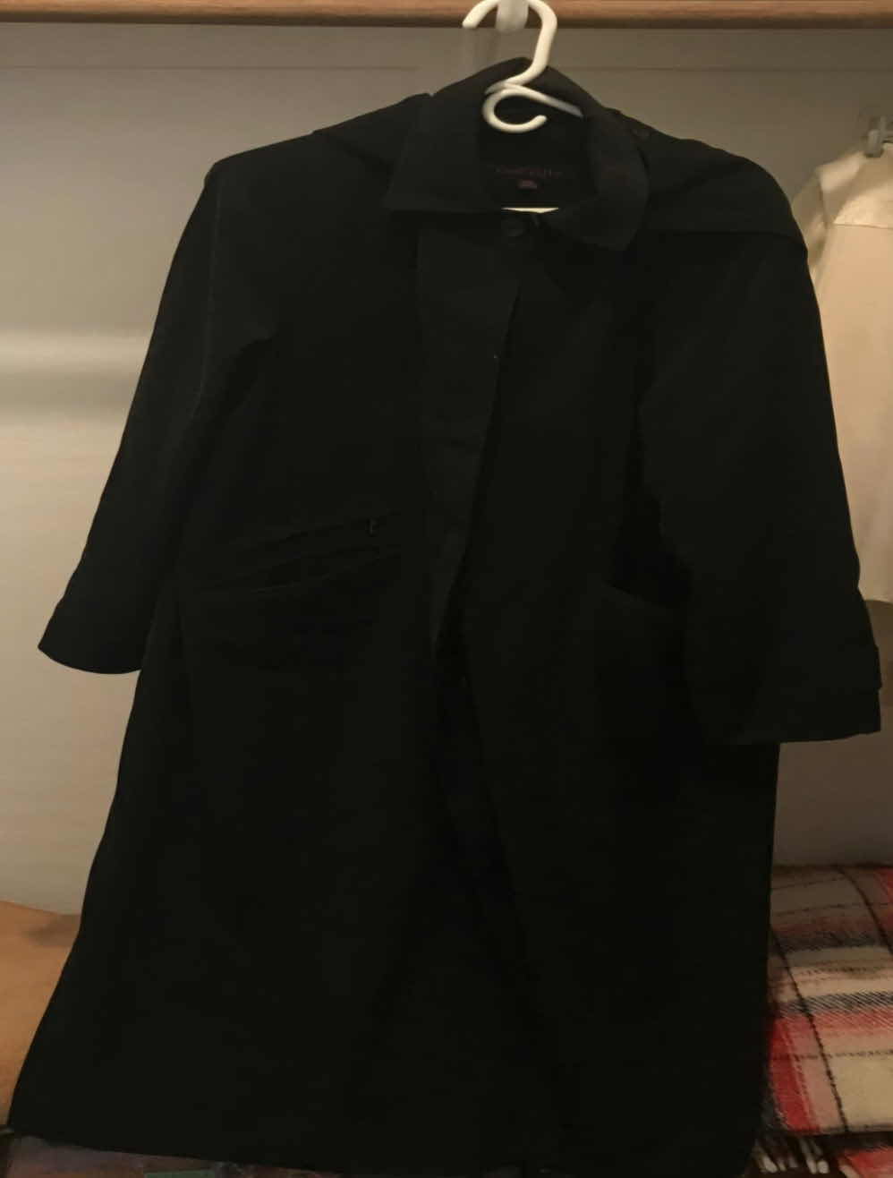 Photo 1 of 2 WOMENS SIZE 16W JACKETS