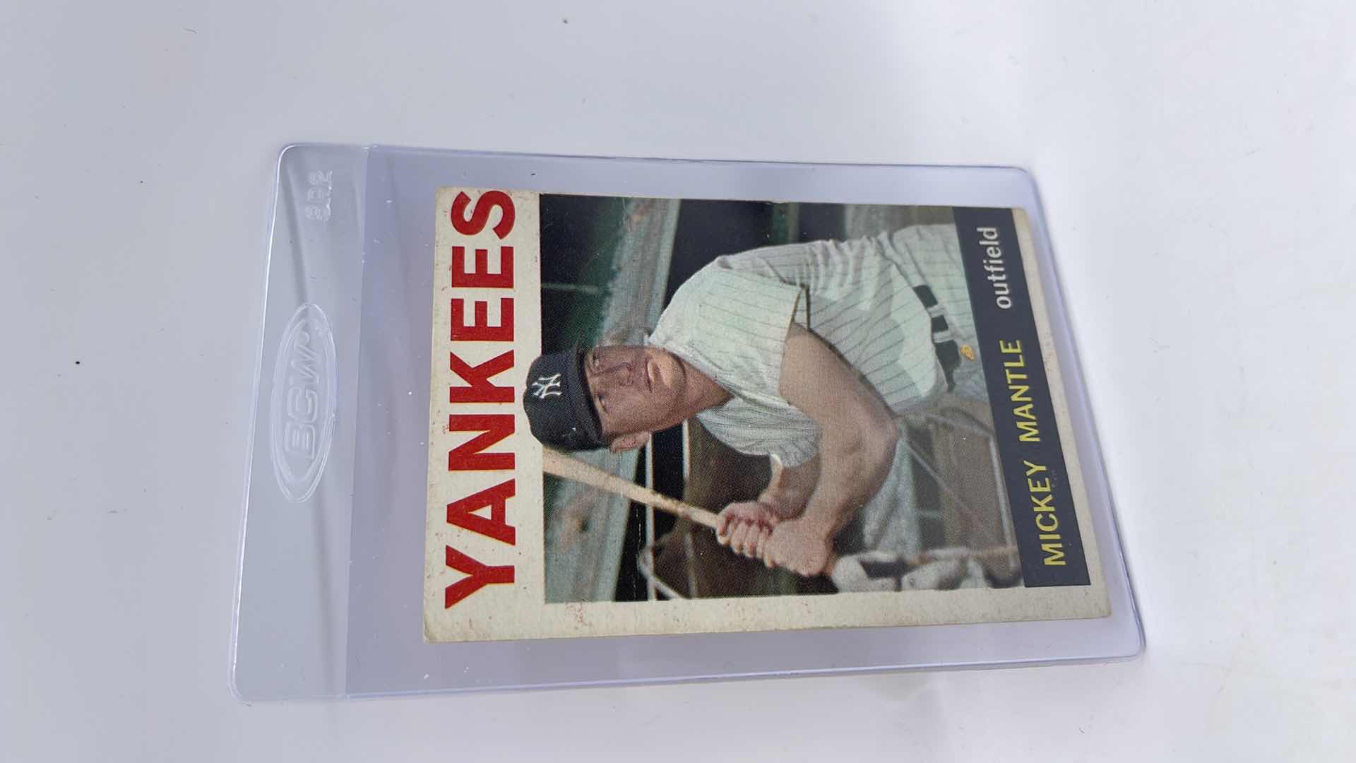 Photo 1 of 1964 MICKEY MANTLE TOPPS CARD 50