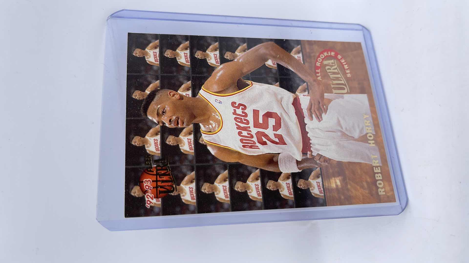 Photo 1 of 1992-93 ROBERT HORRY FLEER ULTRA ROOKIE CARD