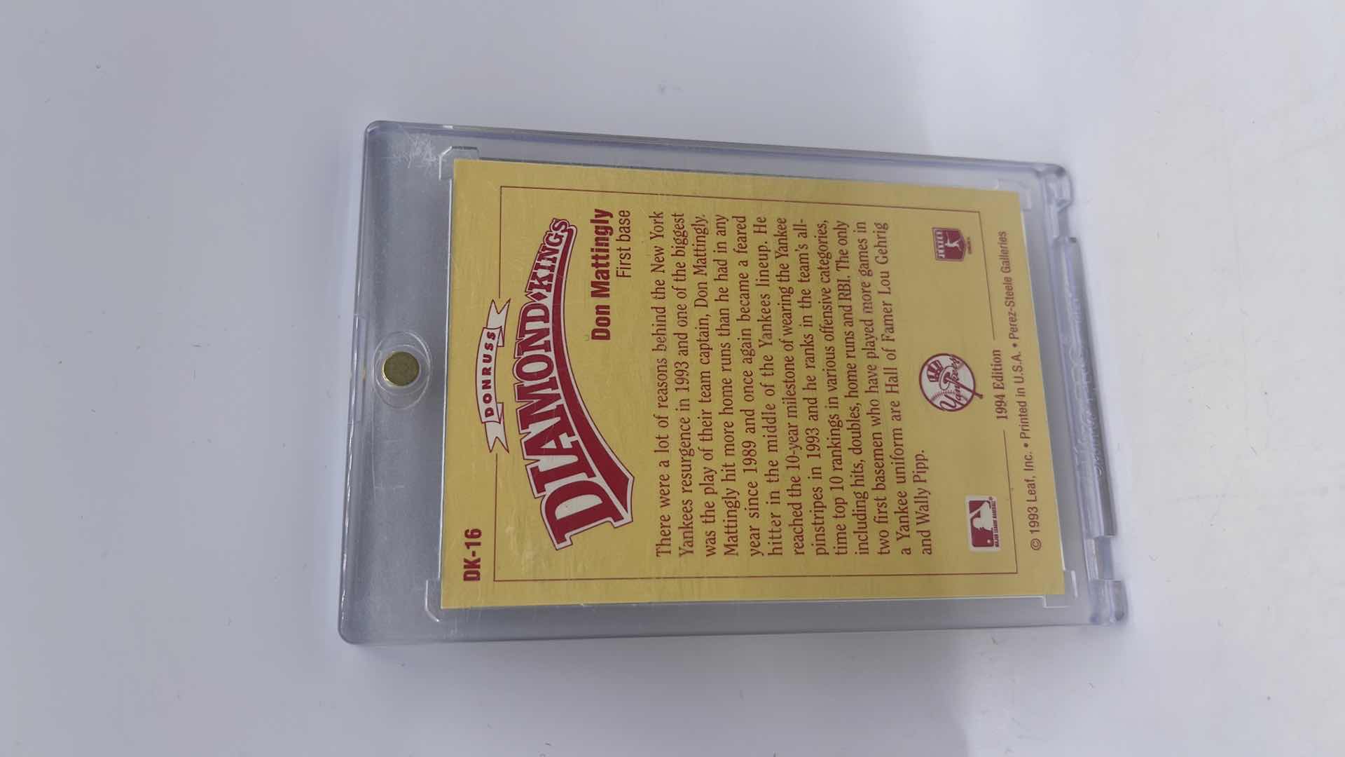 Photo 1 of 1993 DON MATTINGLY DIAMOND KINGS CARD DK-16