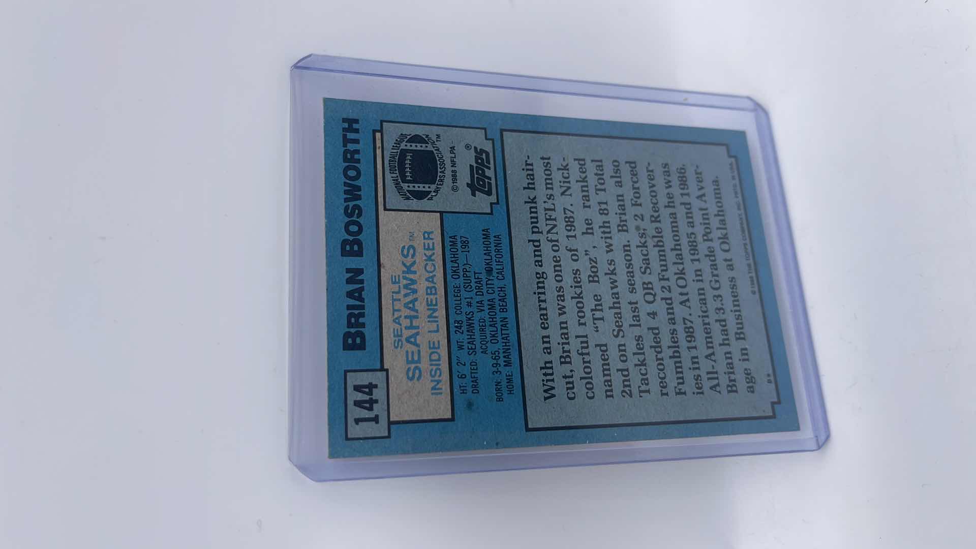 Photo 1 of 1988 BRIAN BOSWORTH TOPPS ROOKIE CARD 144
