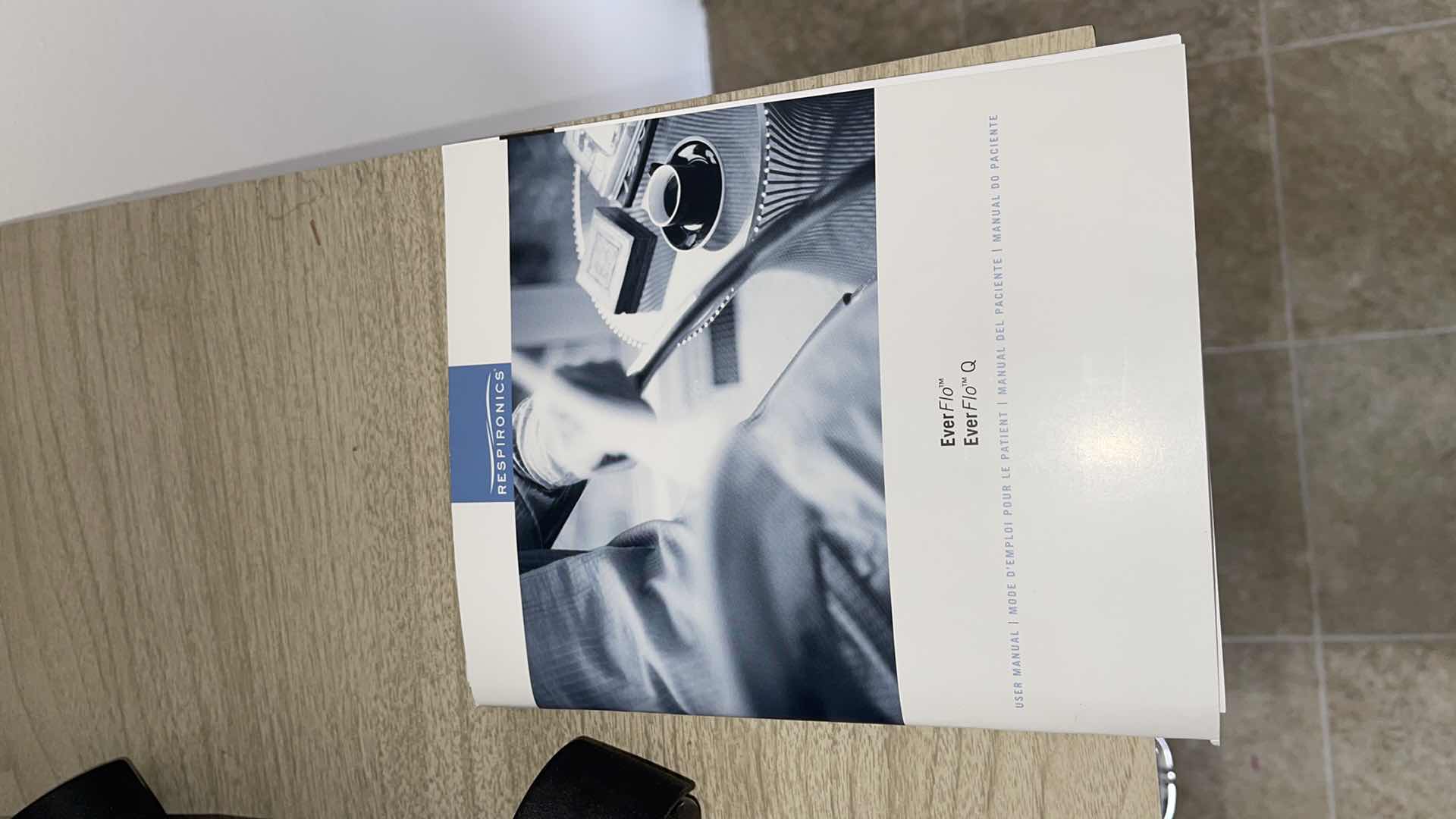 Photo 1 of EVER FLO Q OXYGEN MACHINE W INSTRUCTIONS(USED)