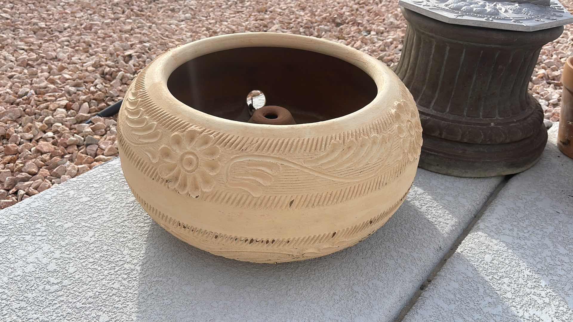 Photo 1 of 4 PC PATIO DECOR