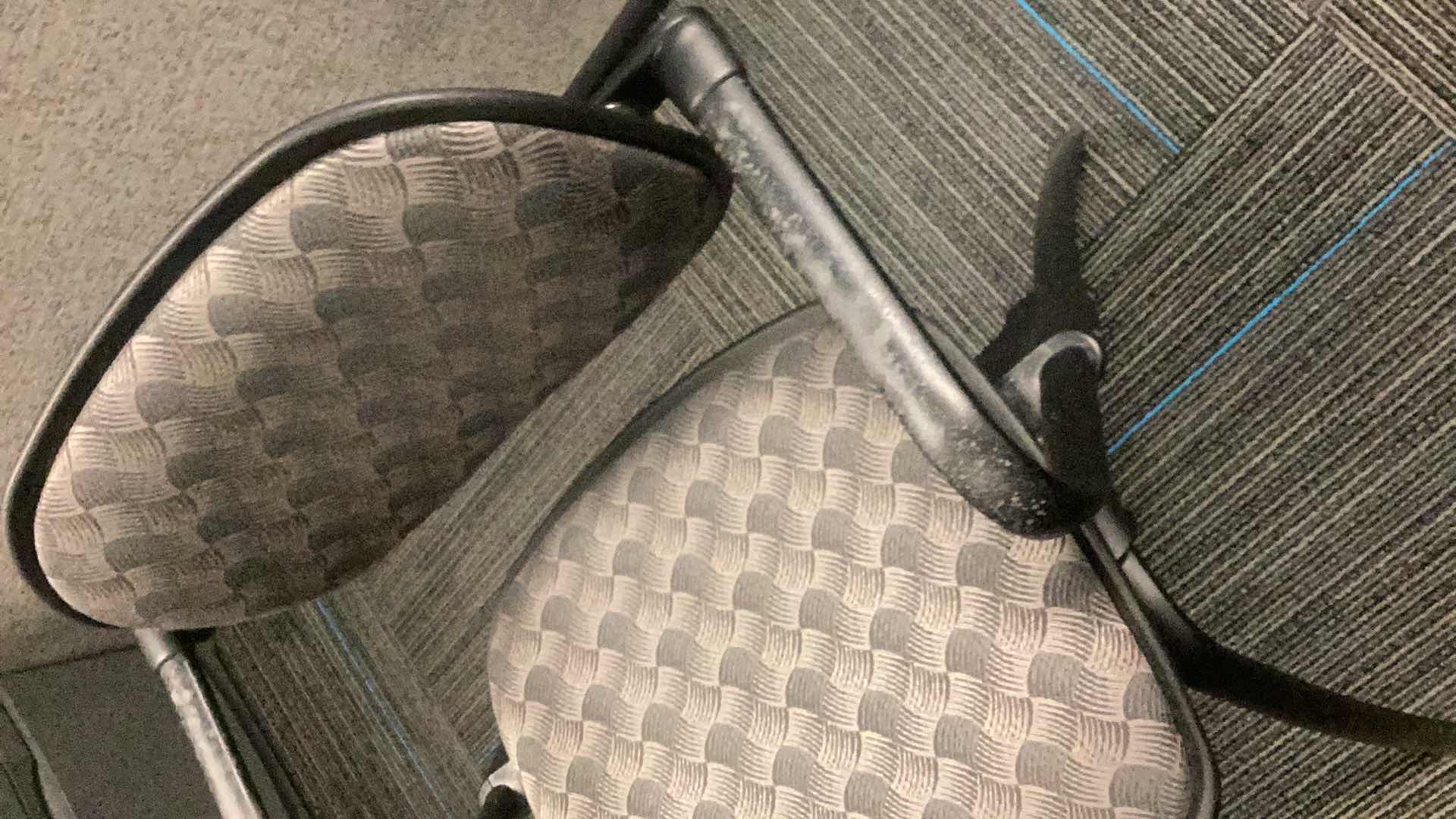 Photo 1 of OFFICE CHAIR