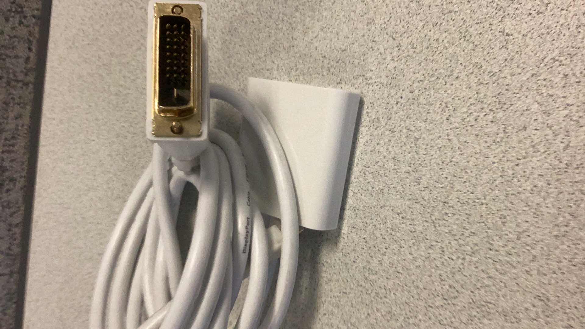 Photo 1 of APPLE DISPLAY PORT CONNECTORS