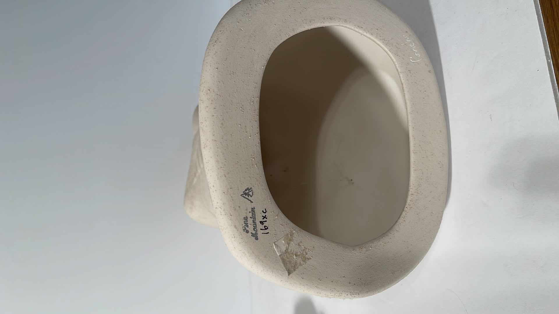 Photo 1 of PINE MOUNTAIN NATIVE AMERICAN SIGNED ART SCULPTURE H-15”