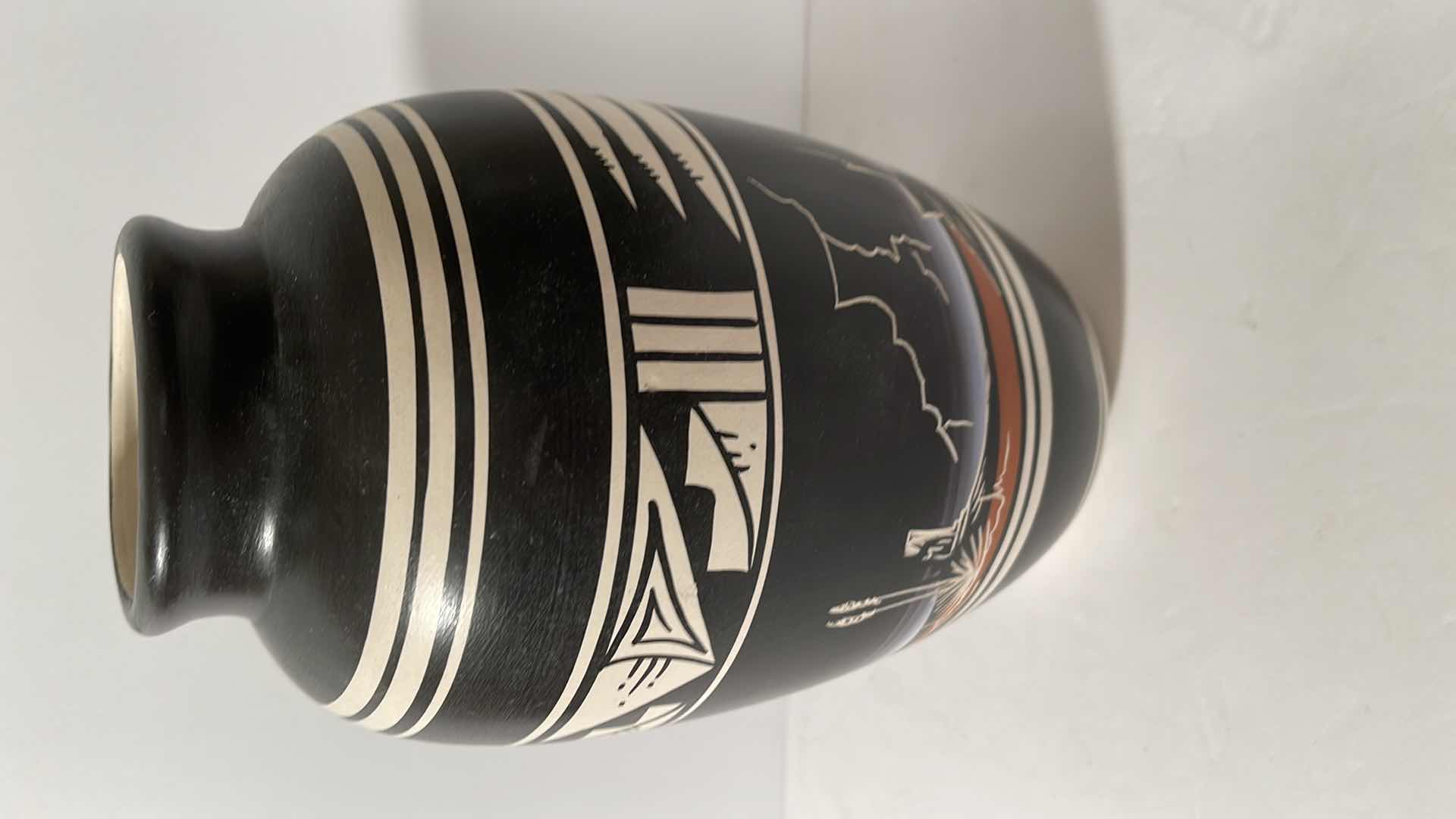 Photo 1 of NAVAJO ETCHED POTTERY SIGNED BY ARTIST H 10”