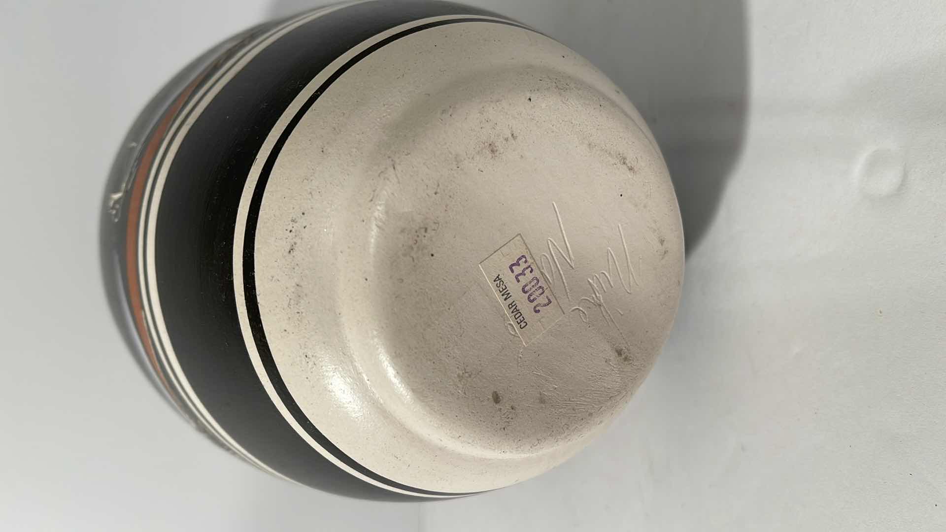 Photo 1 of NAVAJO ETCHED POTTERY SIGNED BY ARTIST H 10”