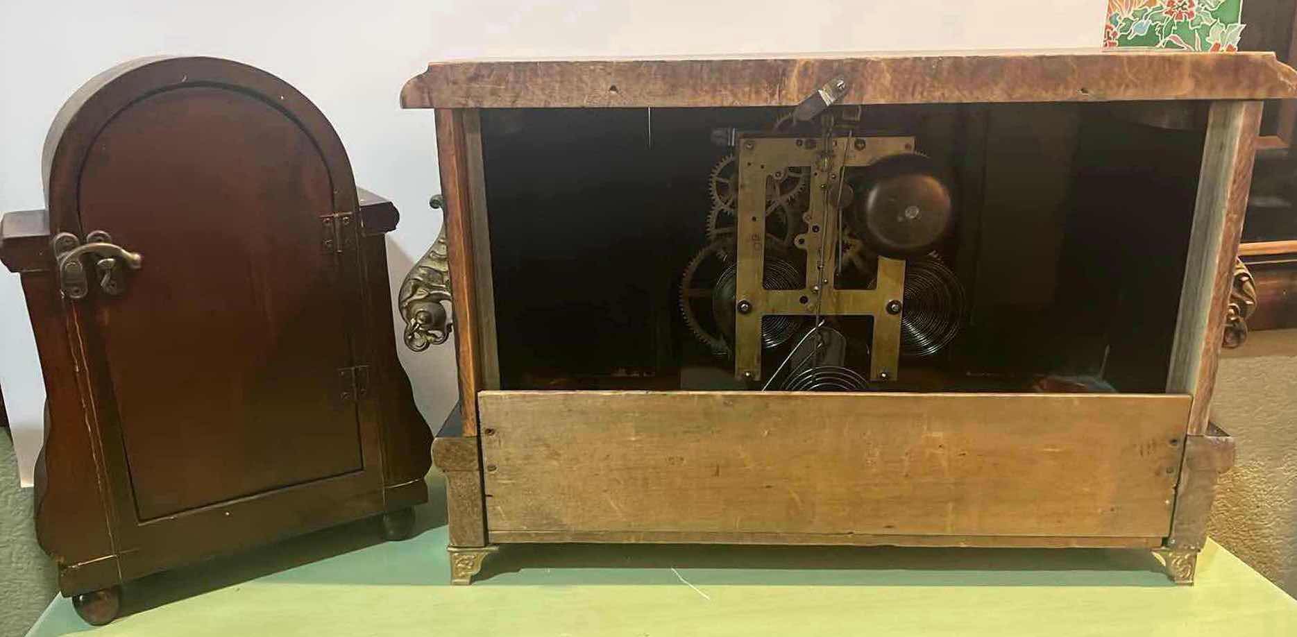 Photo 3 of 2-DECORATE MANTLE CLOCKS