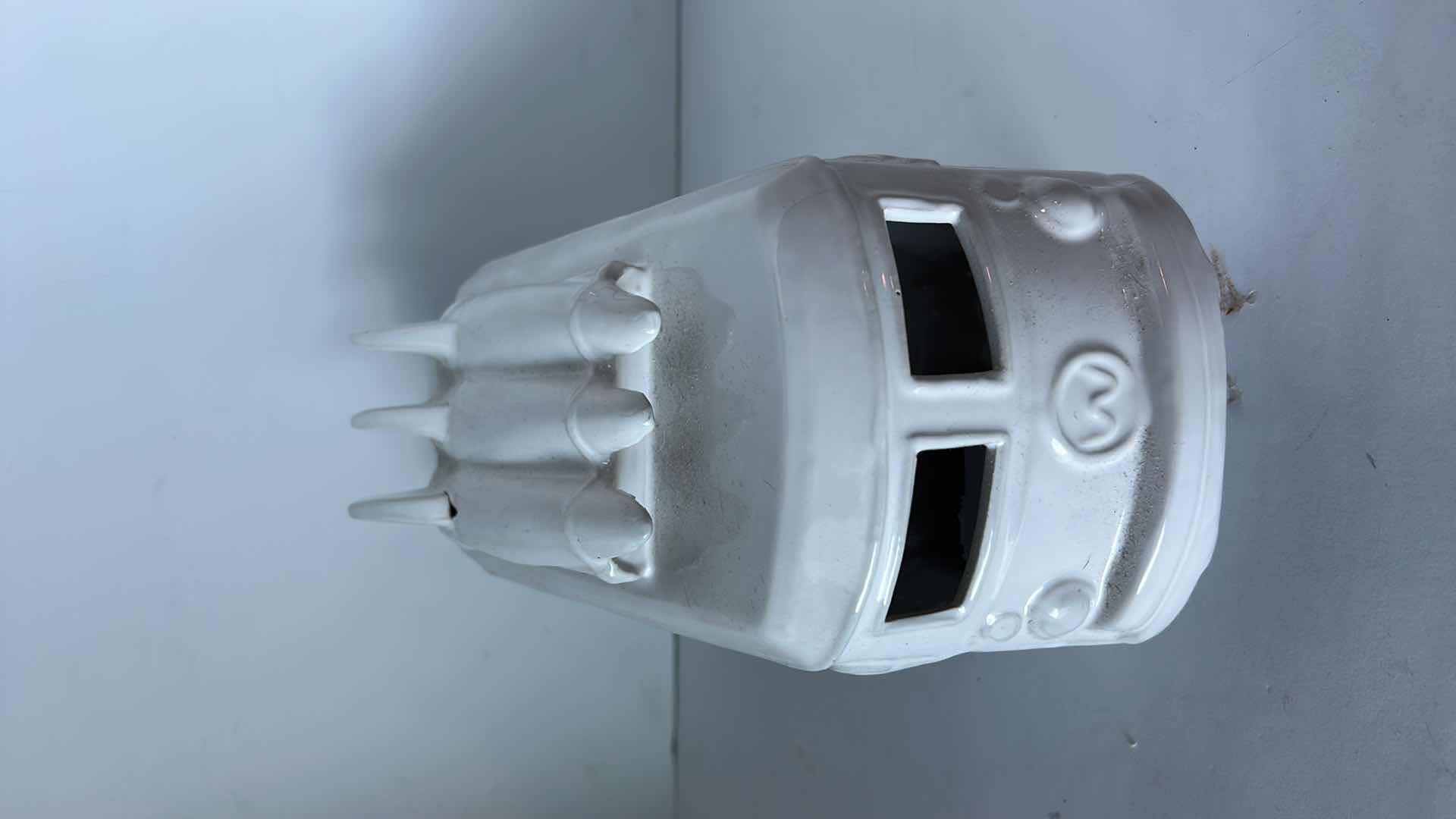 Photo 1 of HOME DECOR- SURFER VAN WITH SURFBOARDS 12“ x 7 1/2“