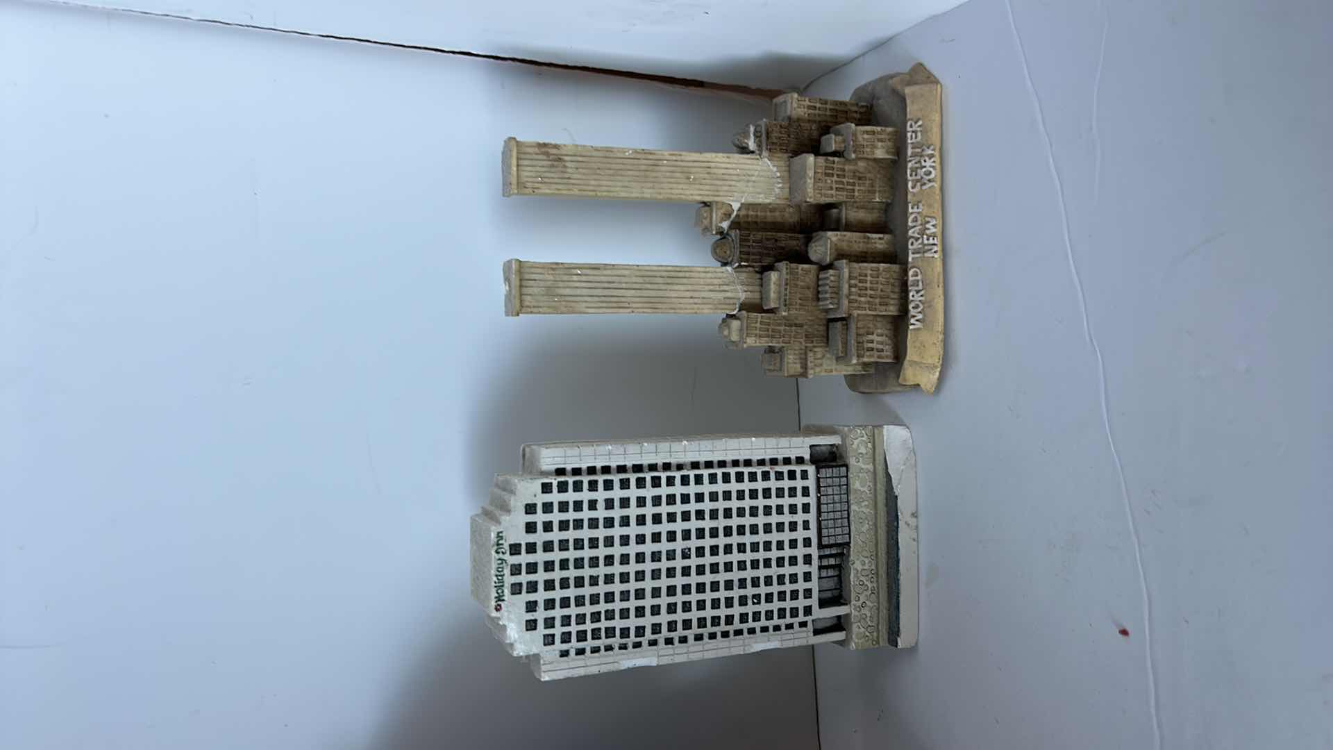 Photo 3 of TRAVEL SPOTS AROUND THE WORLD ITEMS