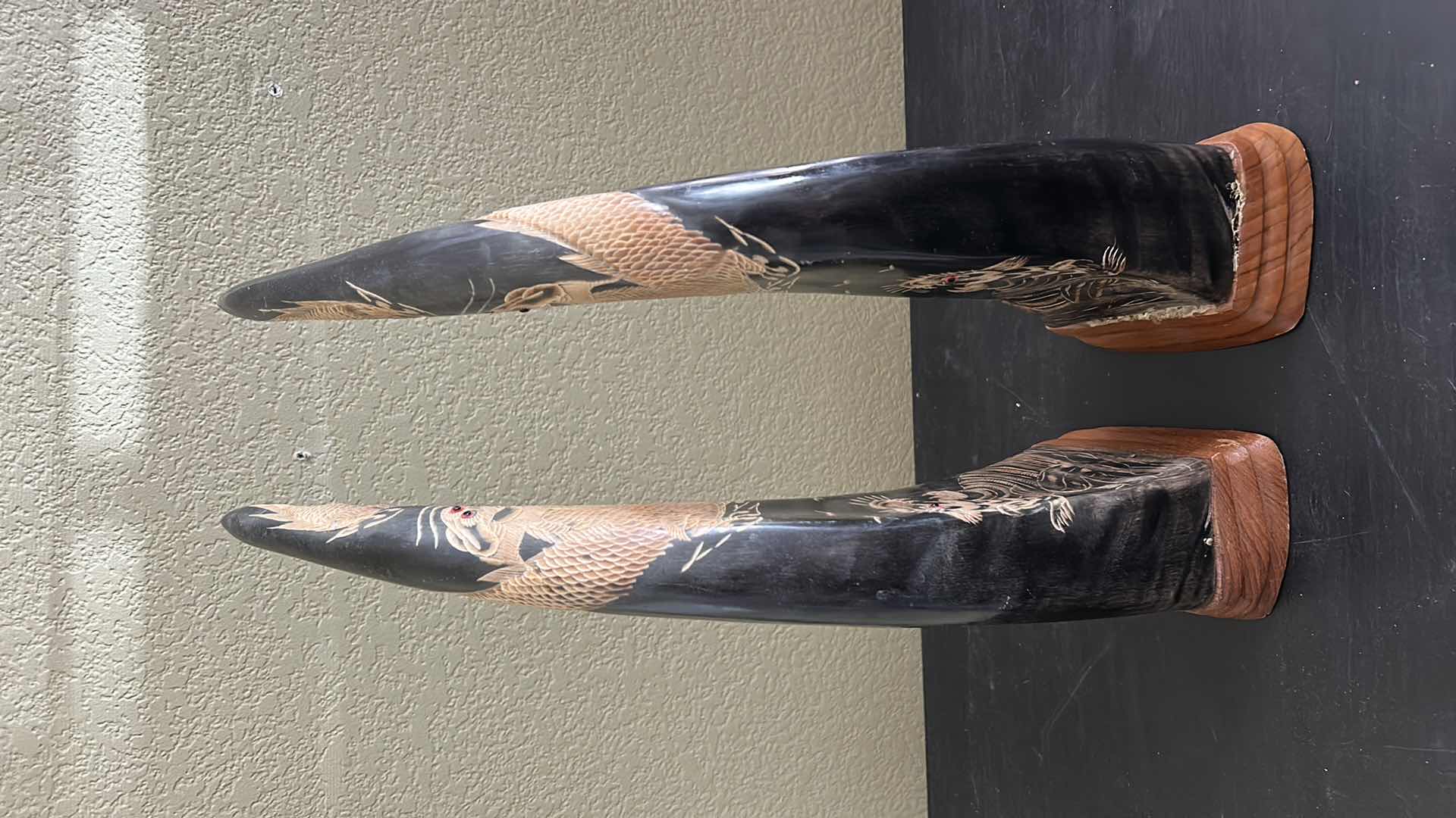 Photo 1 of 2 CARVED HORNS H16.5”