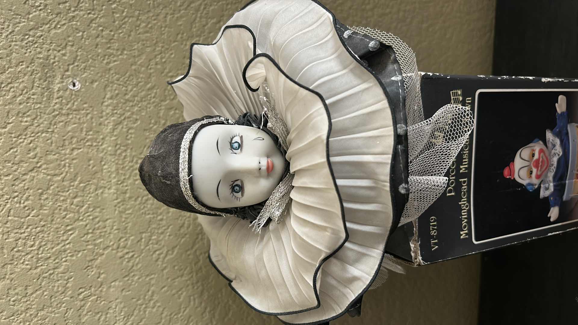 Photo 1 of COLLECTIBLE ASSORTMENT - MUSIC GLOBE, BOOK ENDS AND MORE