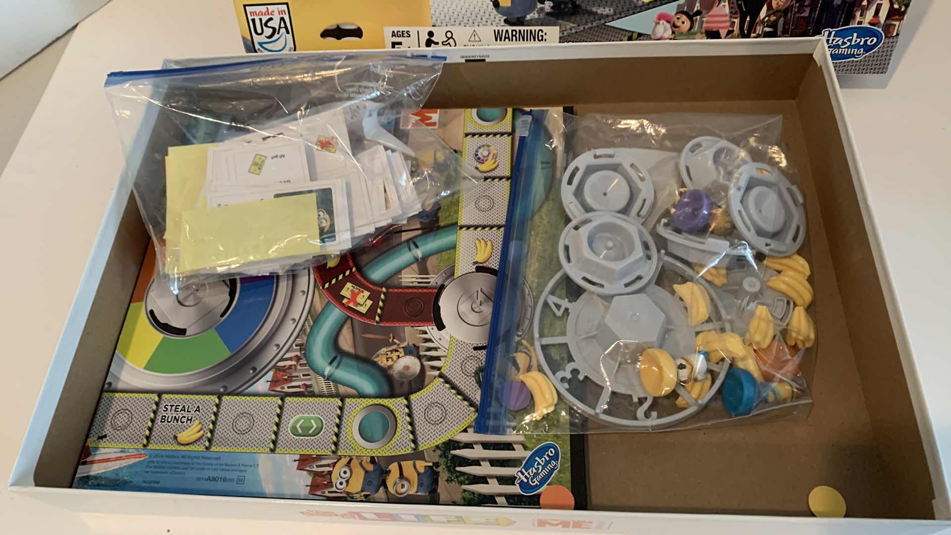 Photo 1 of GAME OF LIFE DESPICABLE ME EDITION INCLUDES MINION MOVERS