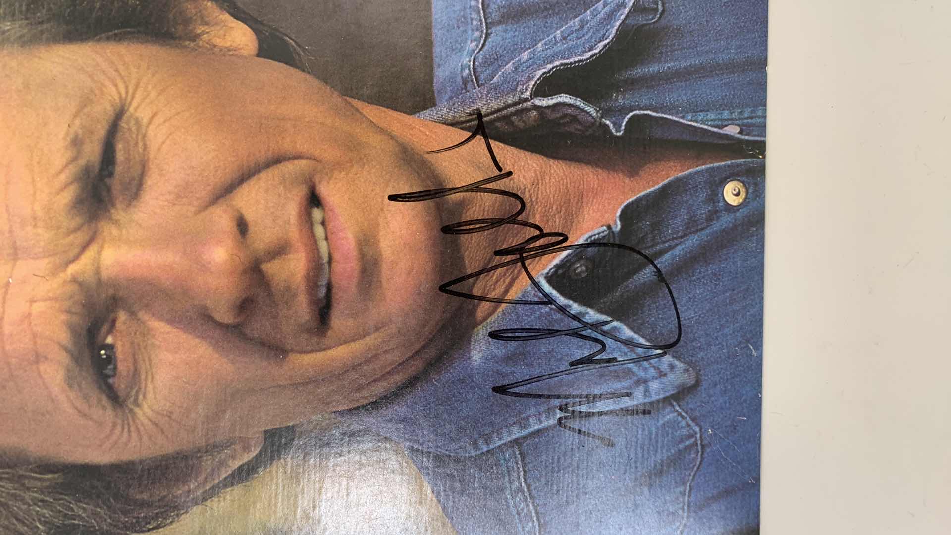 Photo 1 of MEL TILLIS ALBUM, UNAUTHENTICATED AUTOGRAPH