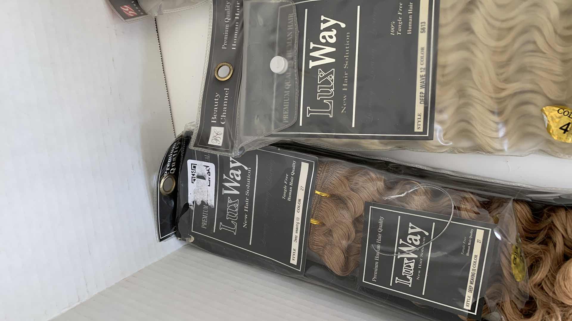 Photo 2 of FIVE LADIES WIGS