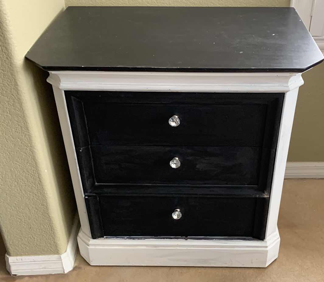 Photo 1 of LANE NIGHT STAND 30” X 20” H 30”