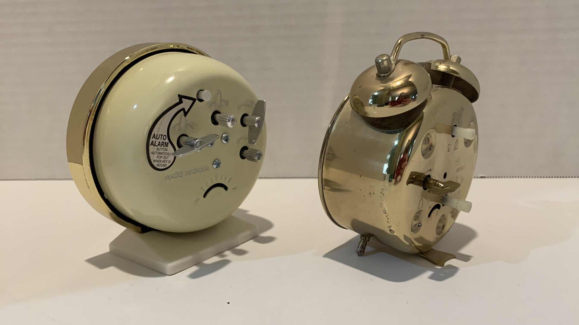 Photo 2 of 2 VINTAGE TABLE RING CLOCKS