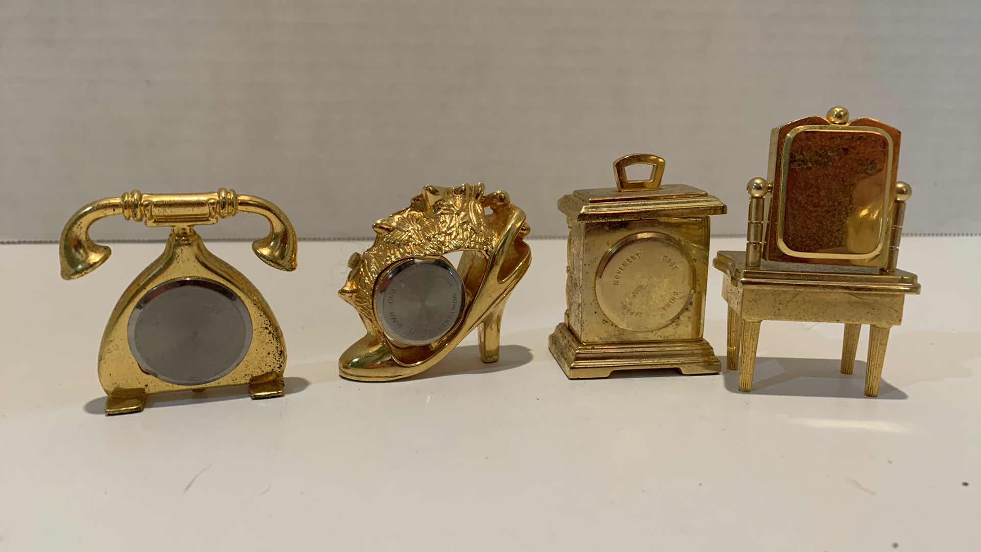 Photo 1 of 4 MINI DECORATIVE GOLD CLOCKS