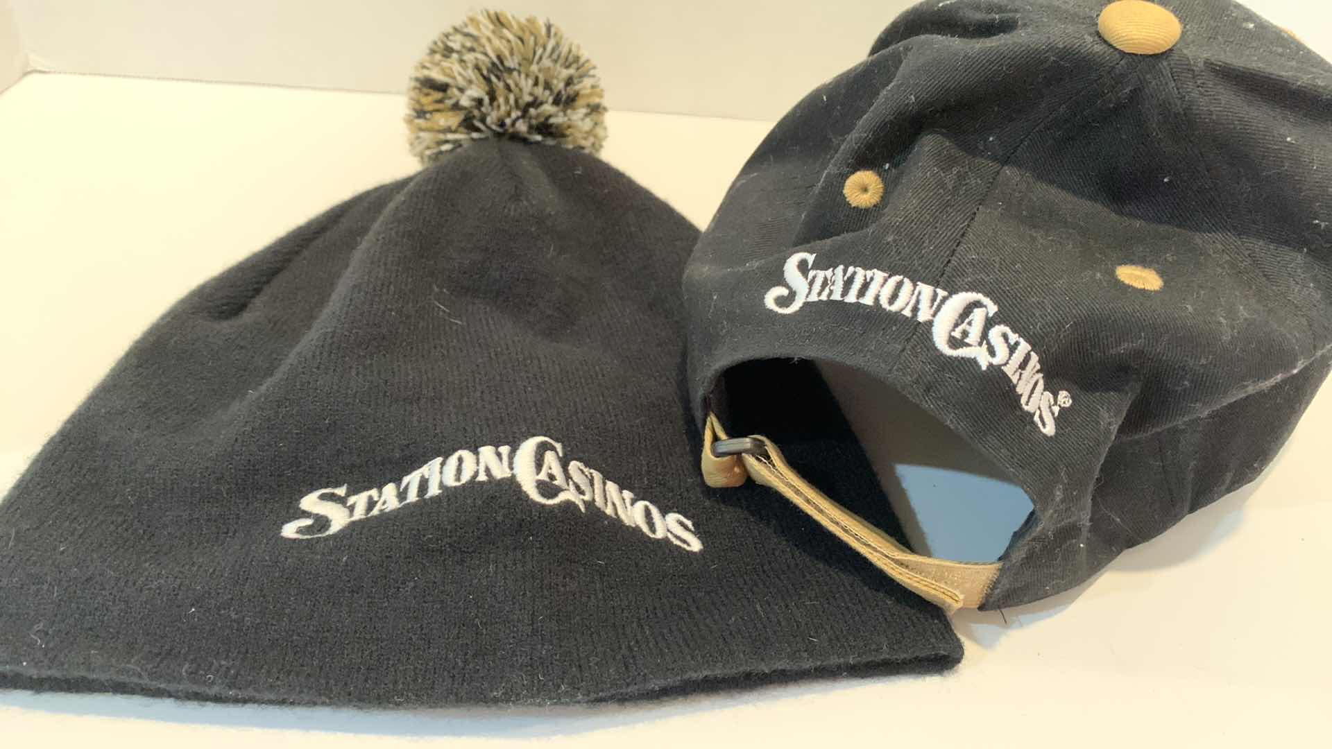 Photo 2 of 2 VEGAS GOLDEN KNIGHTS HATS