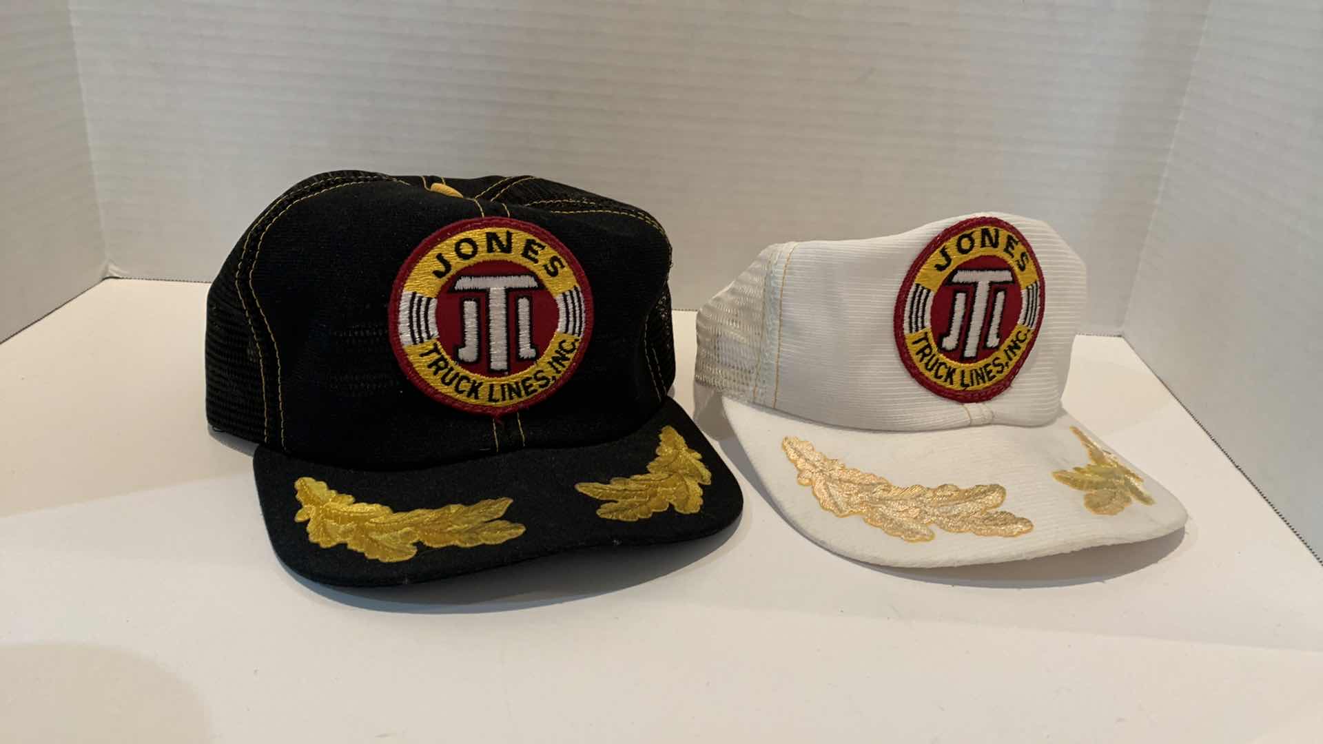 Photo 1 of 2 JONES TRUCK LINES HATS