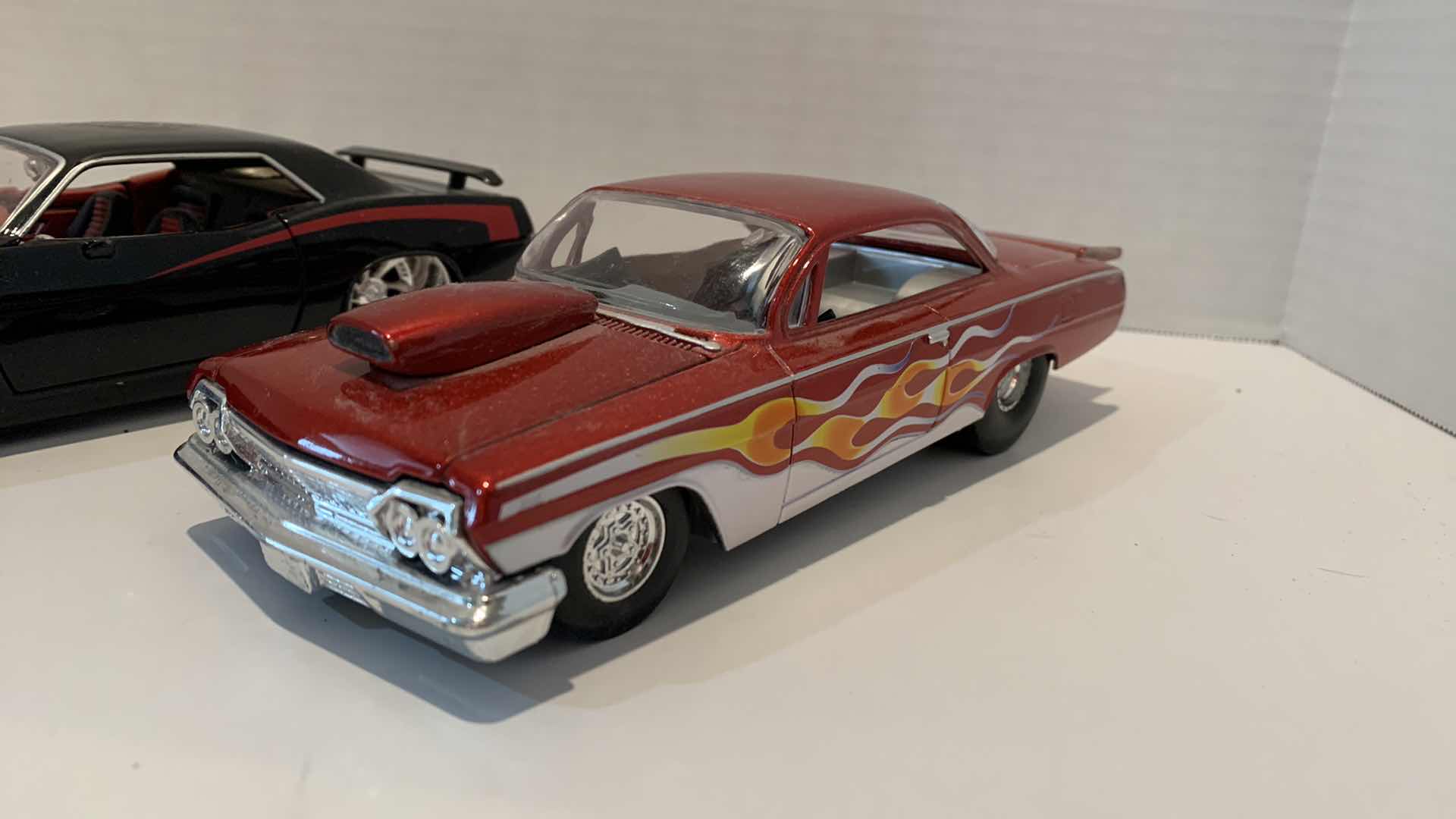 Photo 1 of 2 COLLECTABLE CARS 92 CHEVY