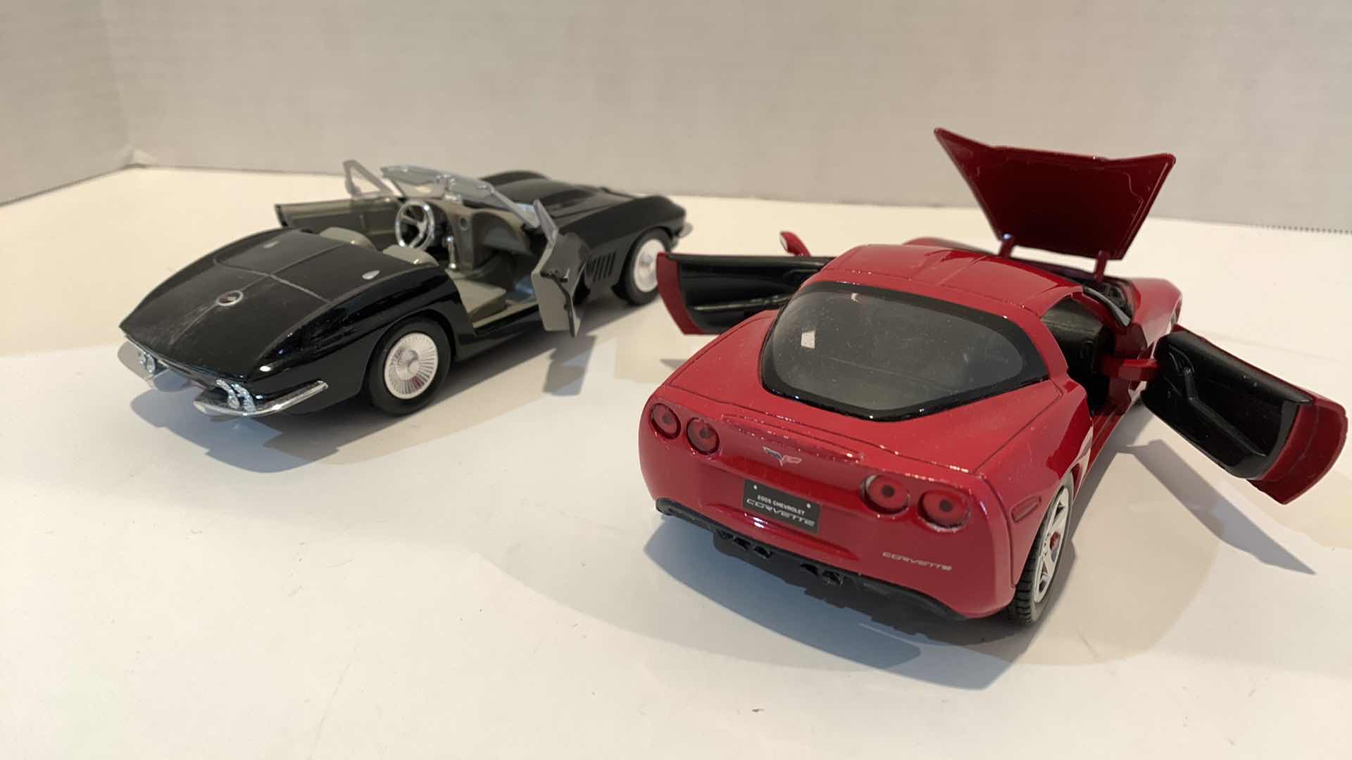 Photo 1 of 2 COLLECTABLE CARS 67 CORVETTE