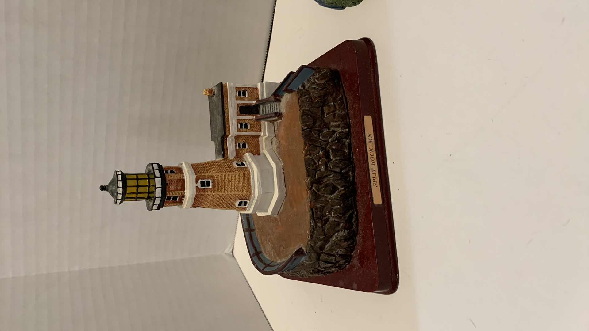 Photo 1 of 3 PCS LIGHT HOUSE FIGURES AND TABLE CLOCK