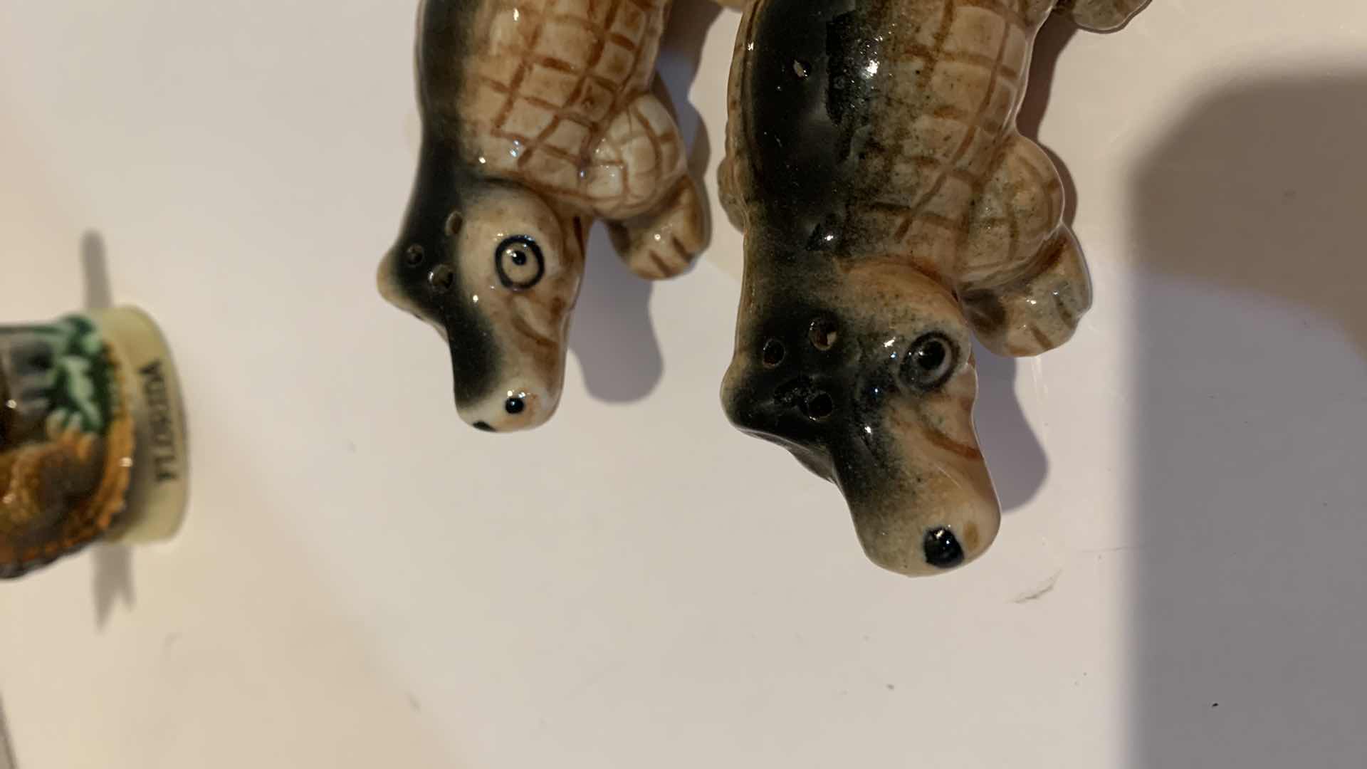 Photo 1 of 3 PCS CROCODILE PAPER AND SALT SHAKER