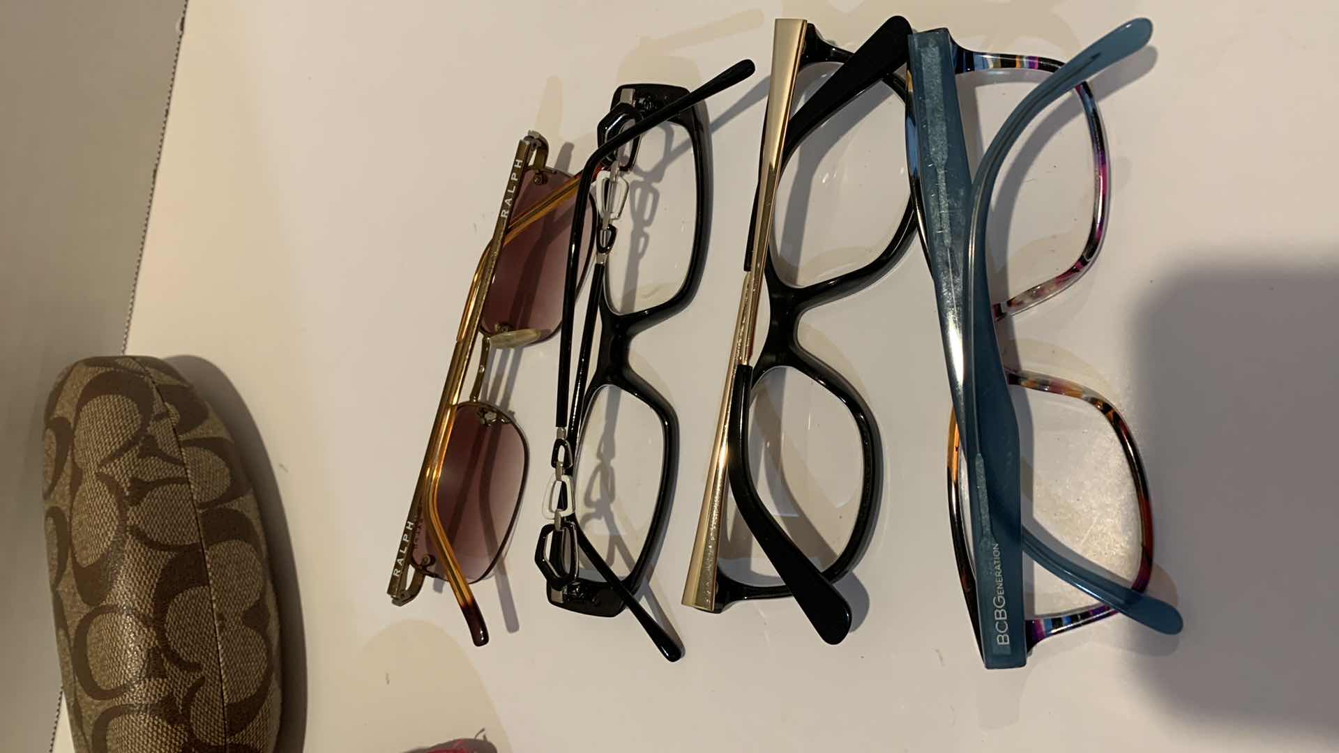 Photo 1 of ASSORTED DESIGN WOMEN READING GLASSES