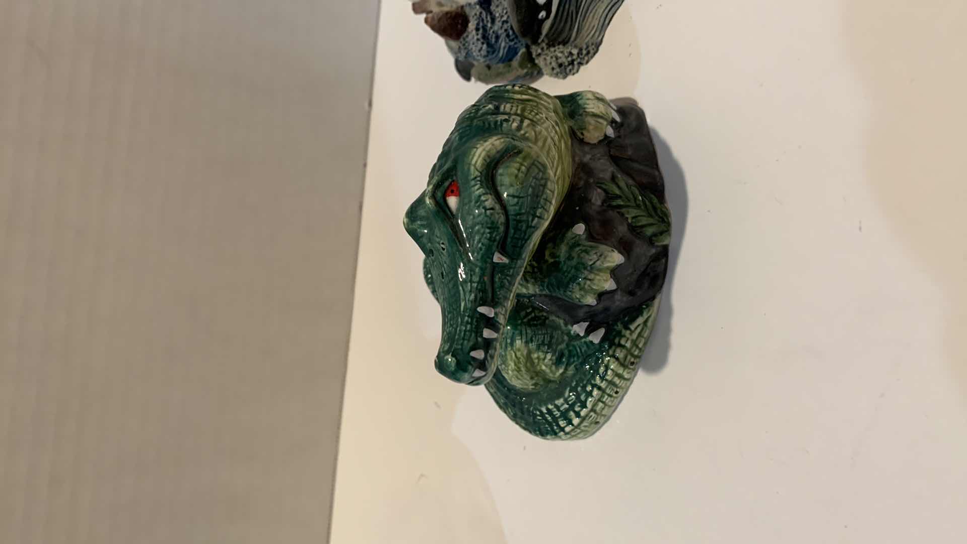 Photo 3 of 3PCS CROCODILE'S AND A BEAR GLOBES