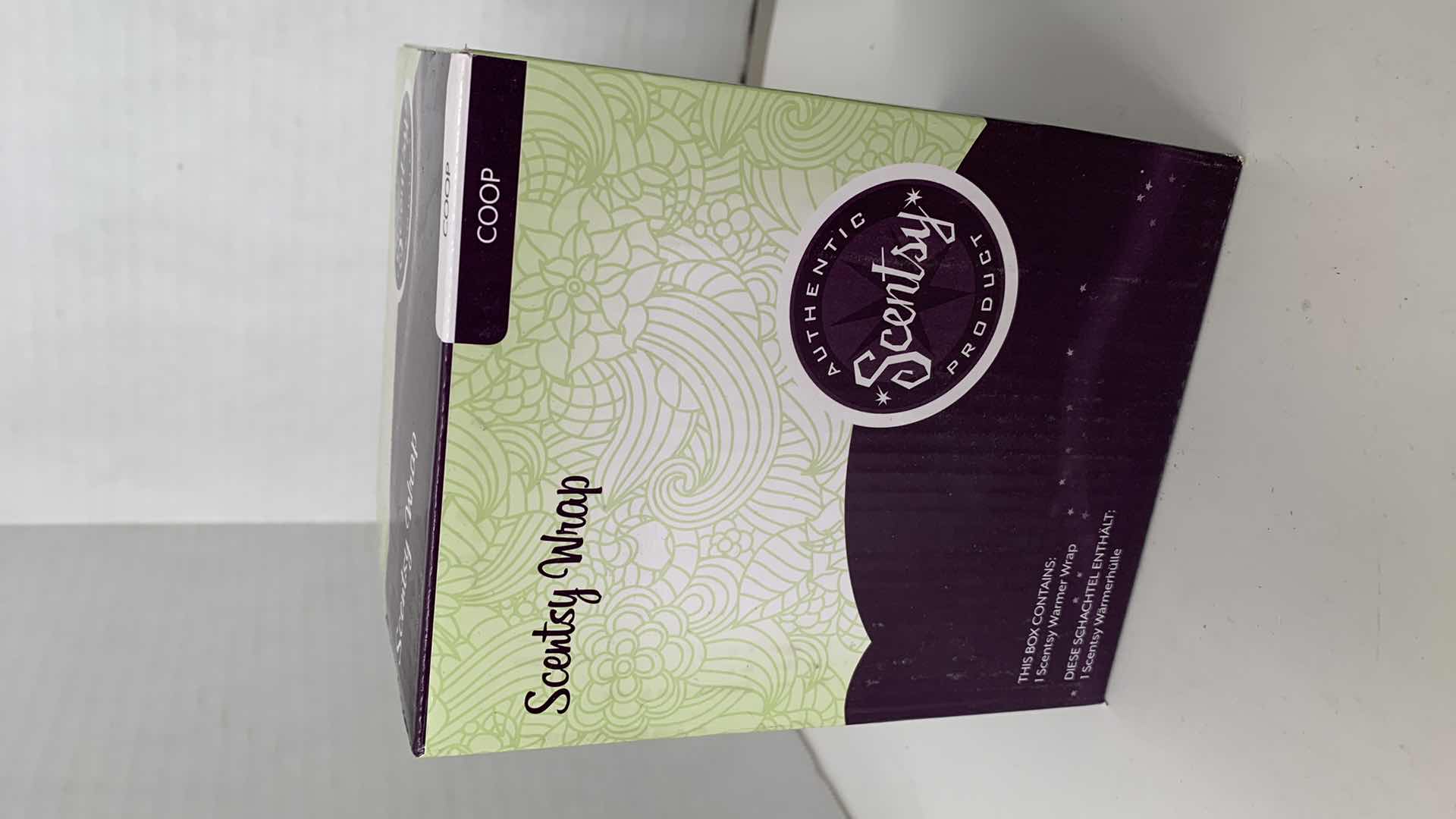 Photo 1 of 3 PCS SCENTSY WAX WARMER AND ACCESSORIES