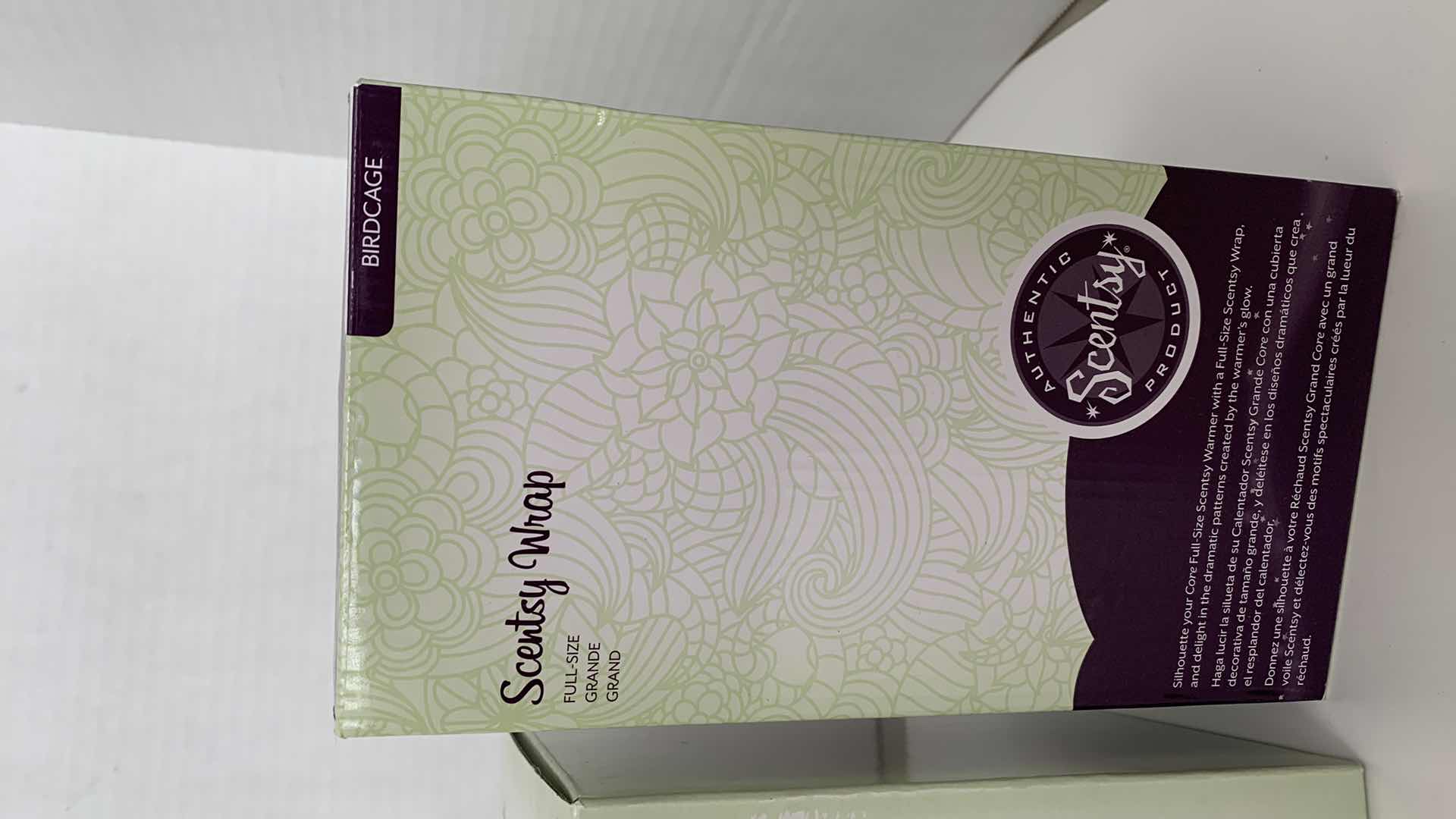 Photo 4 of 3 PCS SCENTSY WAX WARMER AND ACCESSORIES