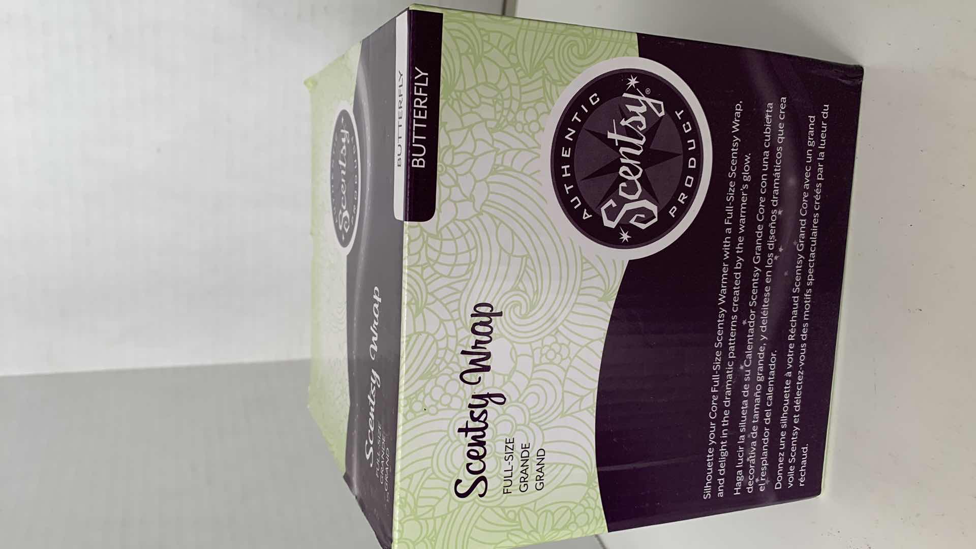 Photo 3 of 3 PCS SCENTSY WAX WARMER AND ACCESSORIES