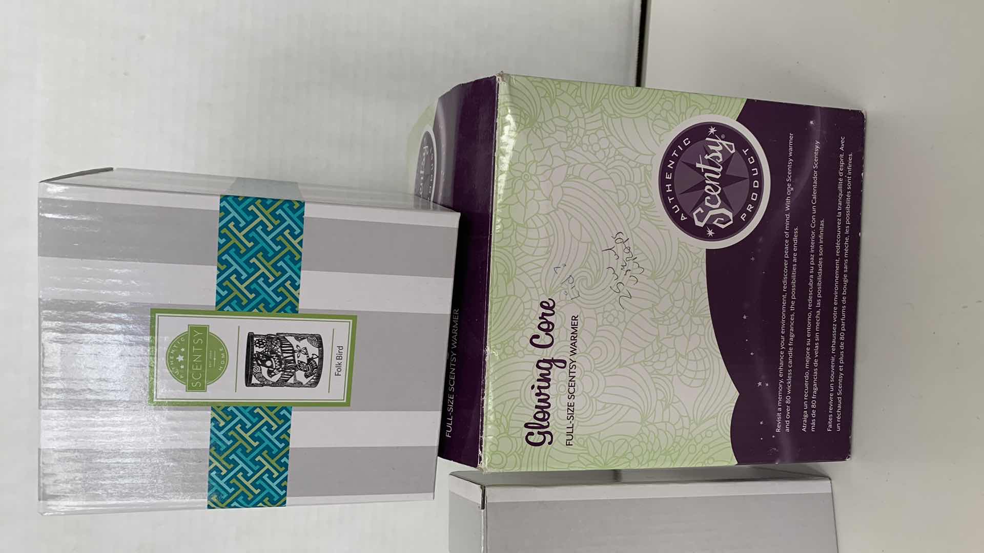 Photo 1 of 3 PCS SCENTSY WAX WARMER AND ACCESSORIES